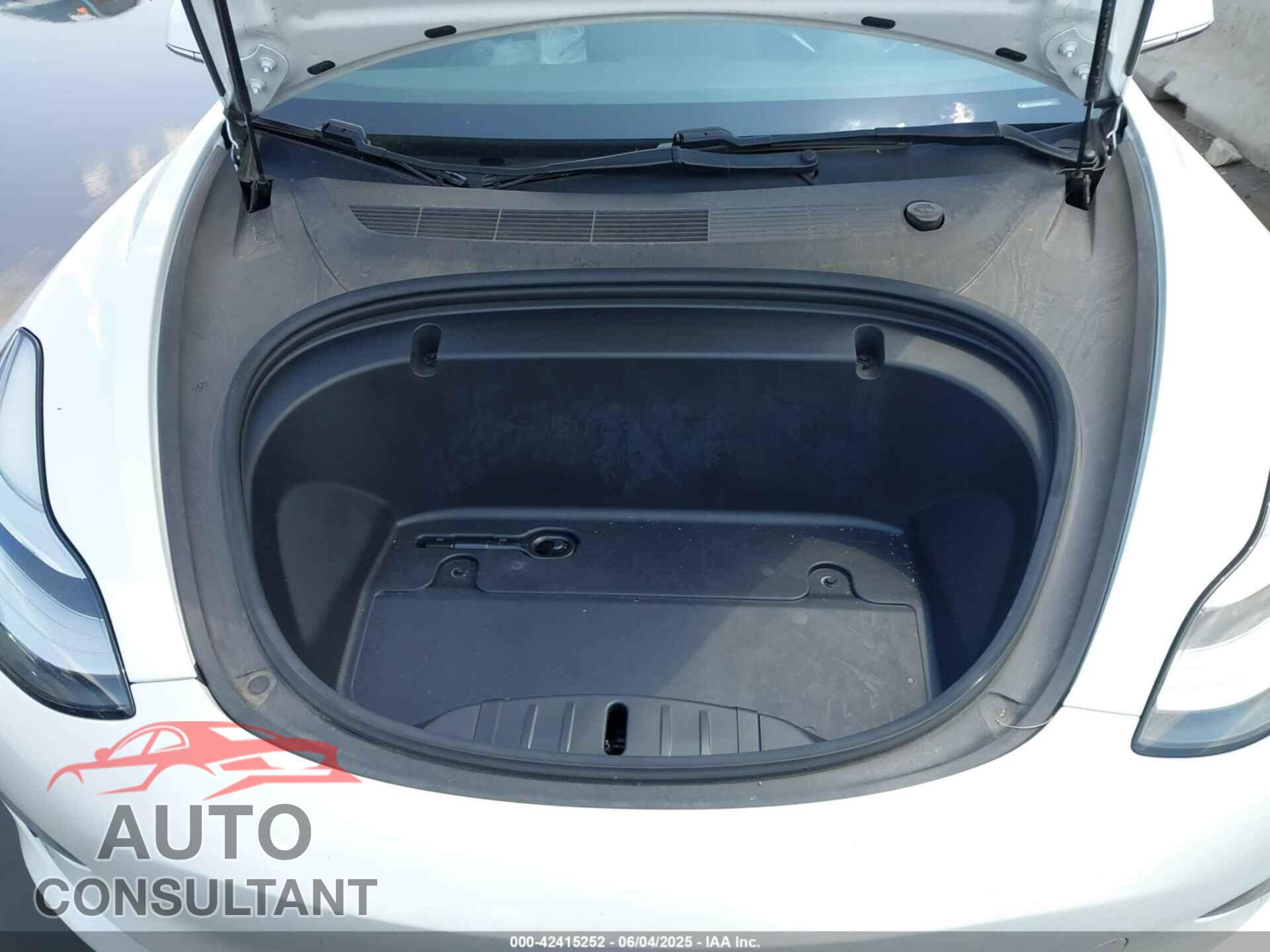 TESLA MODEL 3 2020 - 5YJ3E1EB4LF621455