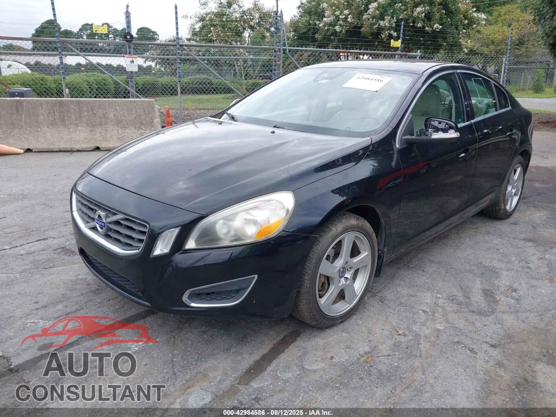 VOLVO S60 2012 - YV1622FSXC2108704