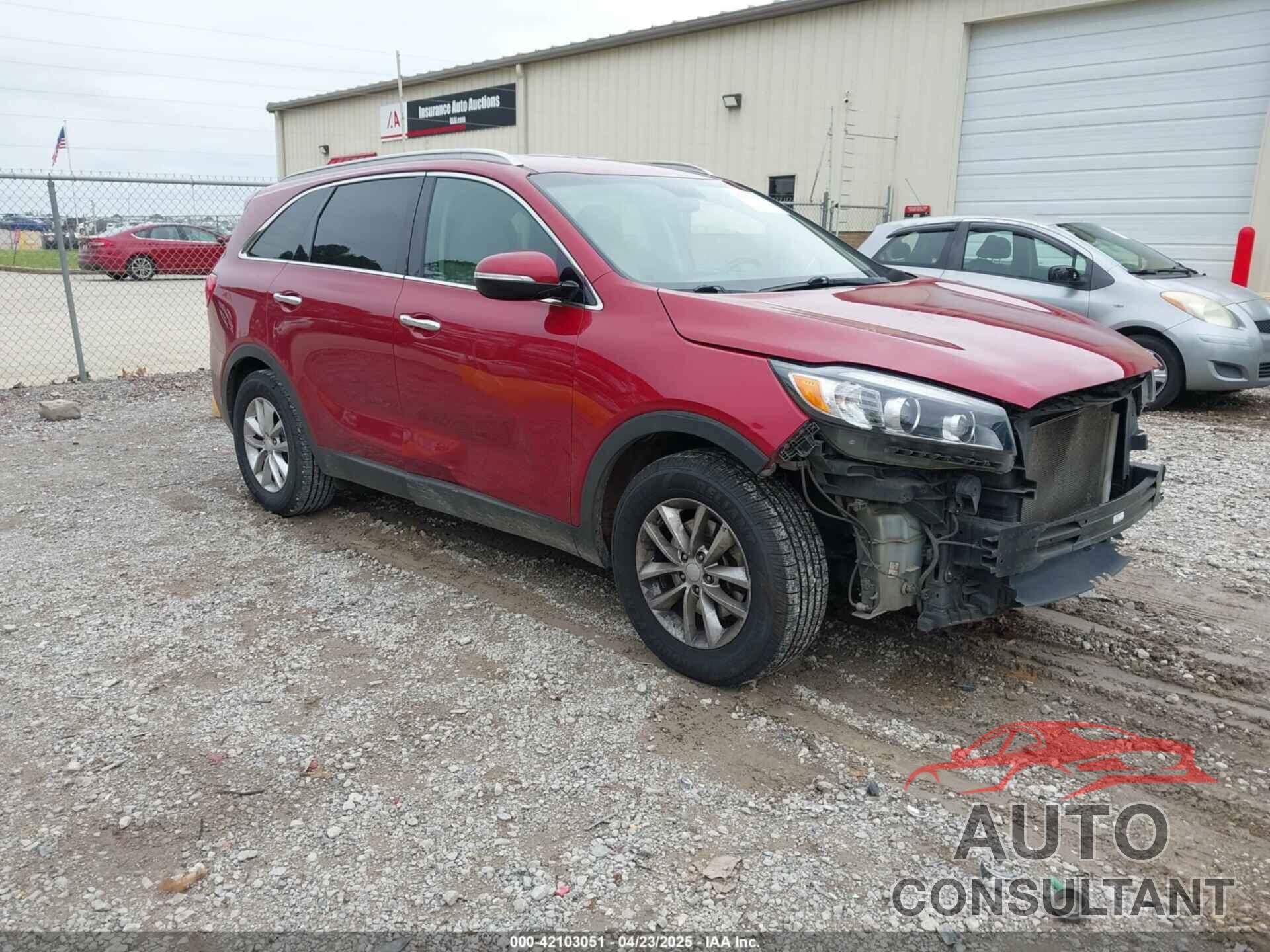 KIA SORENTO 2018 - 5XYPG4A37JG418190