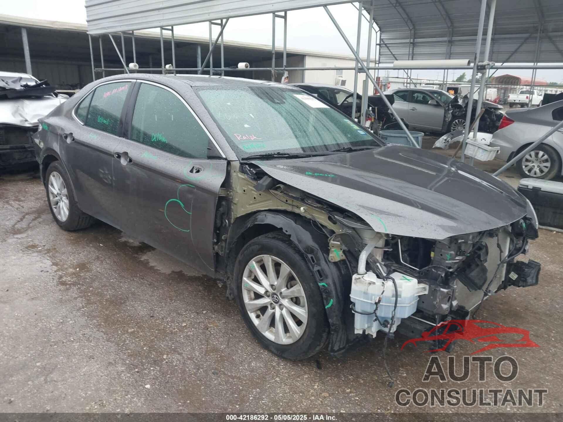 TOYOTA CAMRY 2020 - 4T1C11AK4LU331558