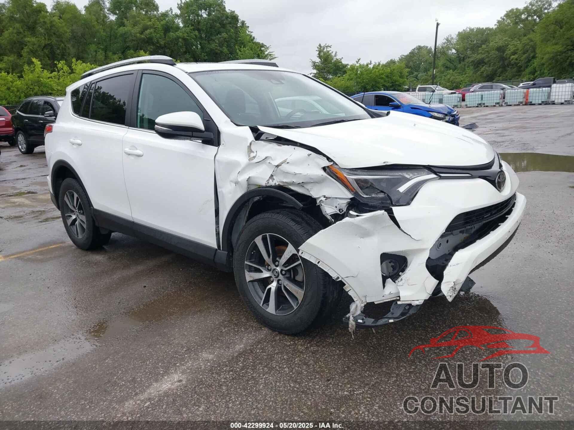 TOYOTA RAV4 2018 - 2T3WFREVXJW444968