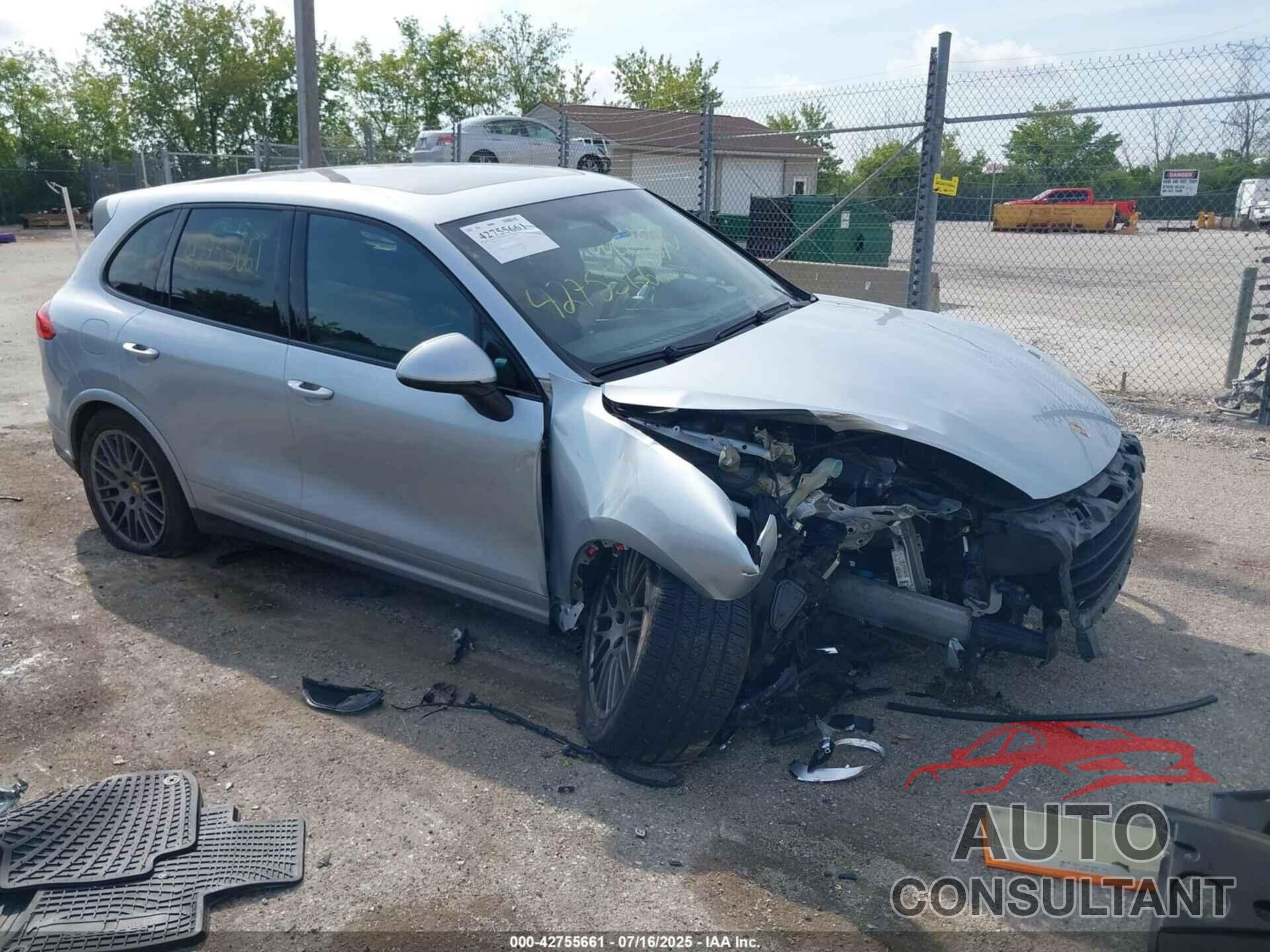 PORSCHE CAYENNE 2017 - WP1AA2A2XHKA84758