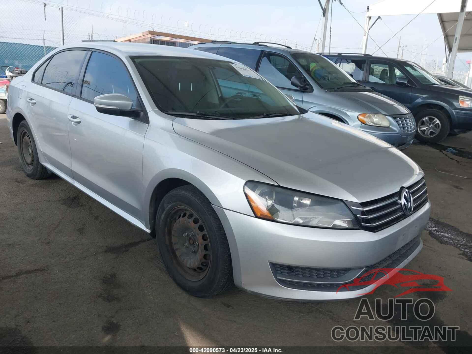 VOLKSWAGEN PASSAT 2015 - 1VWAT7A34FC077021