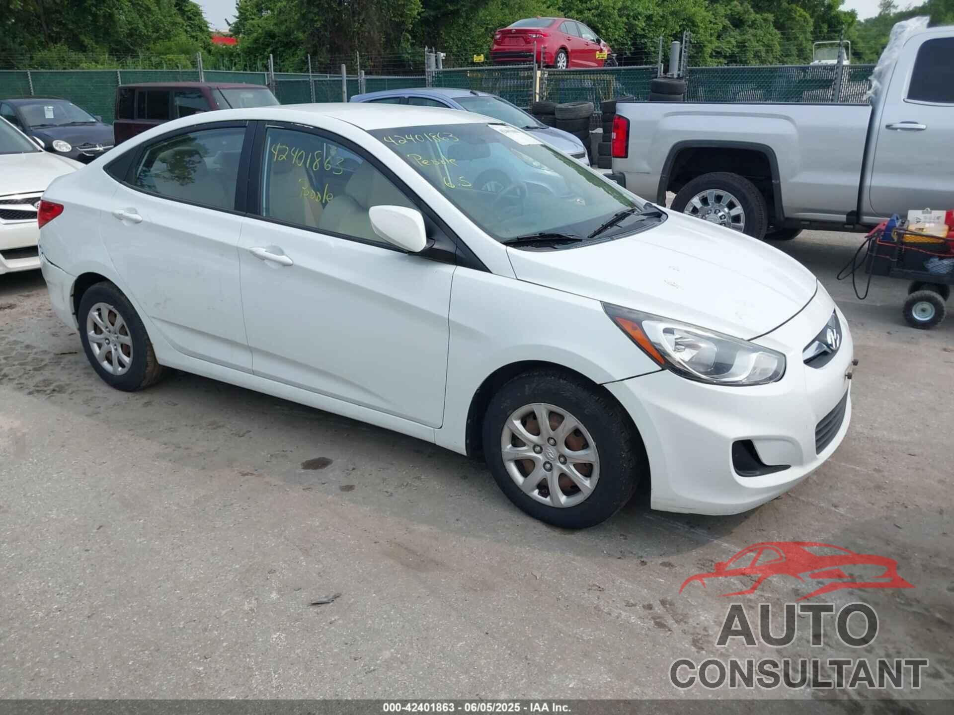 HYUNDAI ACCENT 2013 - KMHCT4AE0DU493372