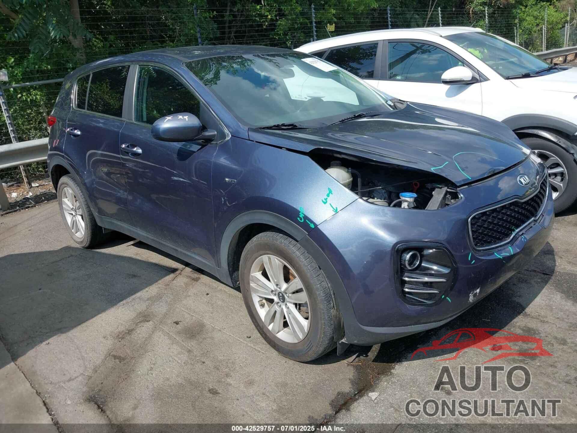 KIA SPORTAGE 2018 - KNDPMCAC1J7377636