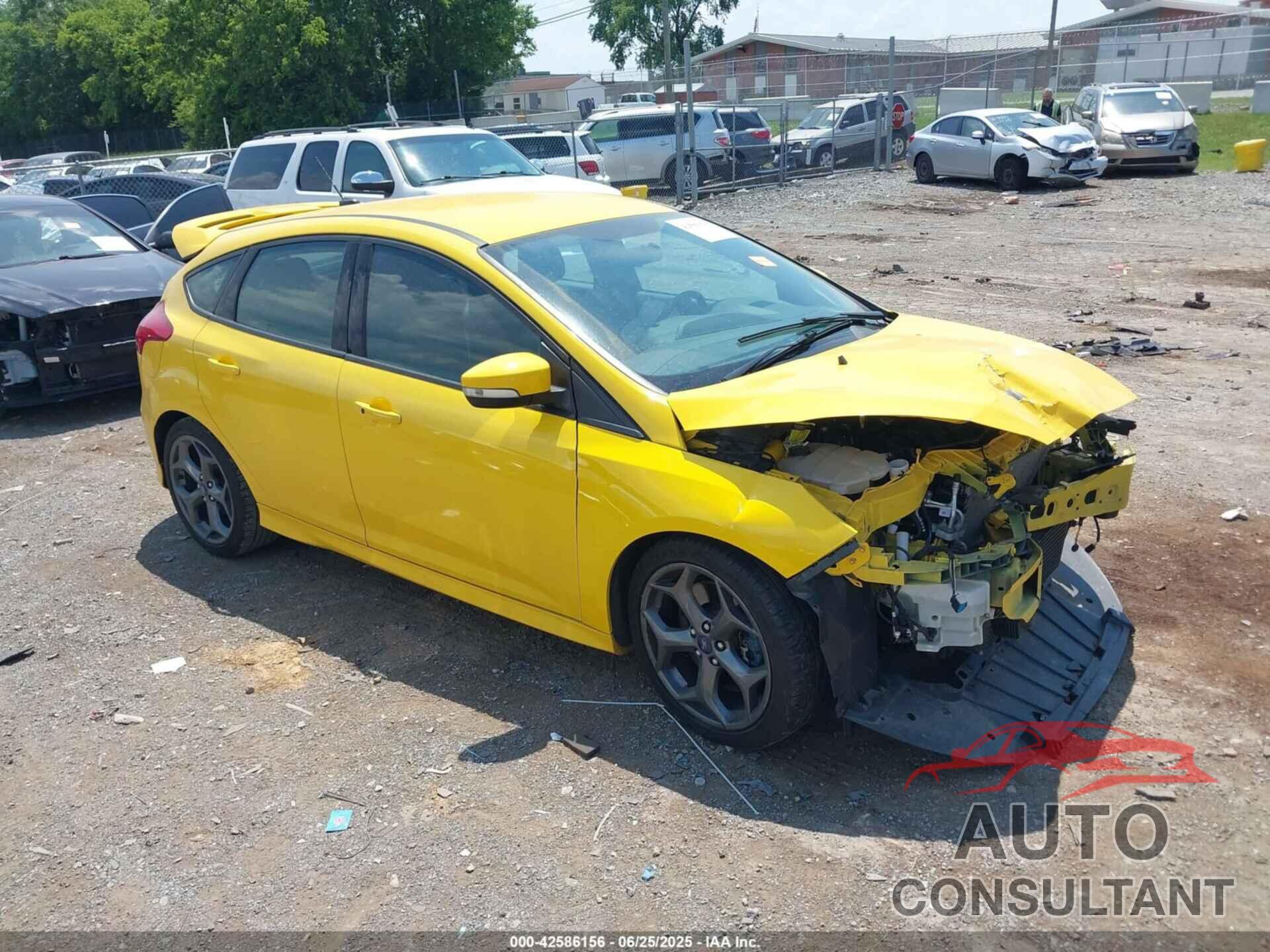 FORD FOCUS ST 2017 - 1FADP3L93HL213226