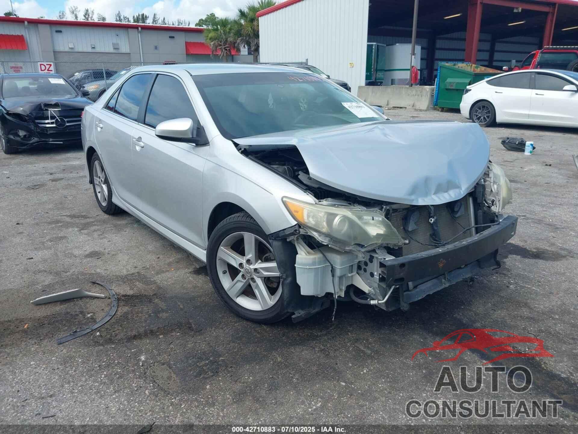 TOYOTA CAMRY 2013 - 4T1BF1FK8DU242471