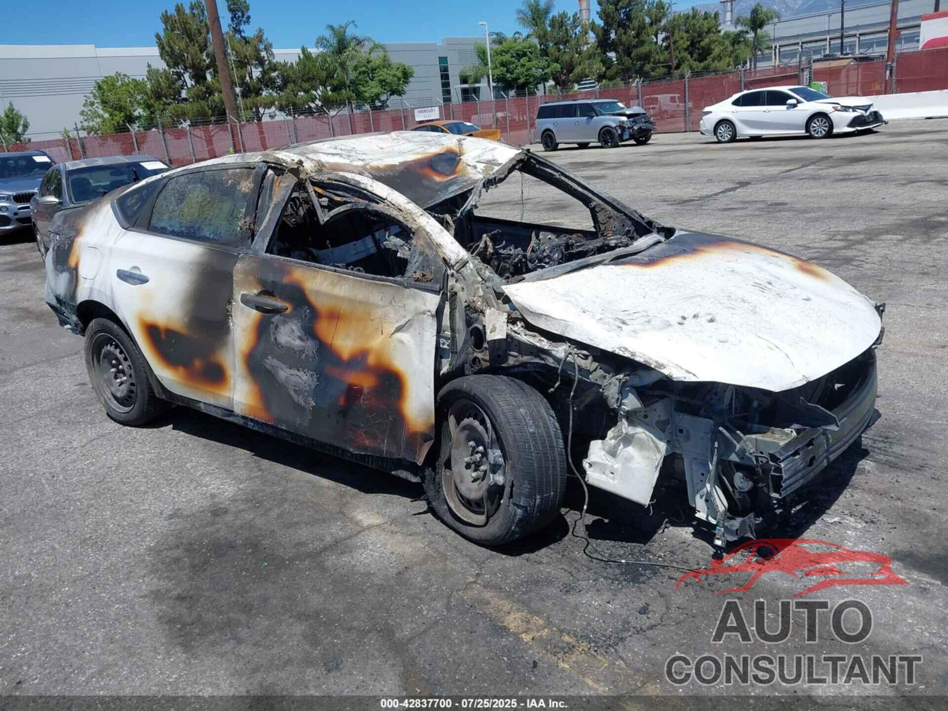 NISSAN SENTRA 2015 - 3N1AB7AP2FY301566