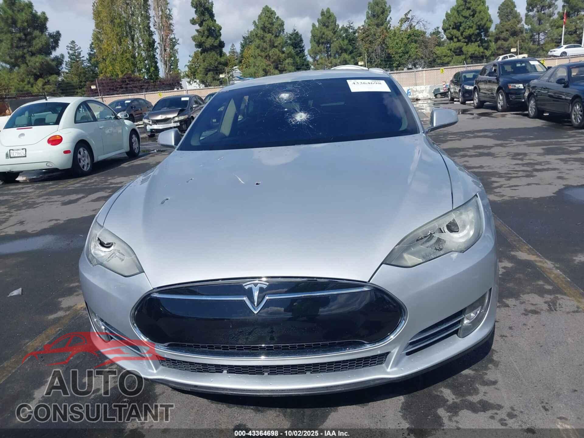 TESLA MODEL S 2012 - 5YJSA1DN3CFP01204