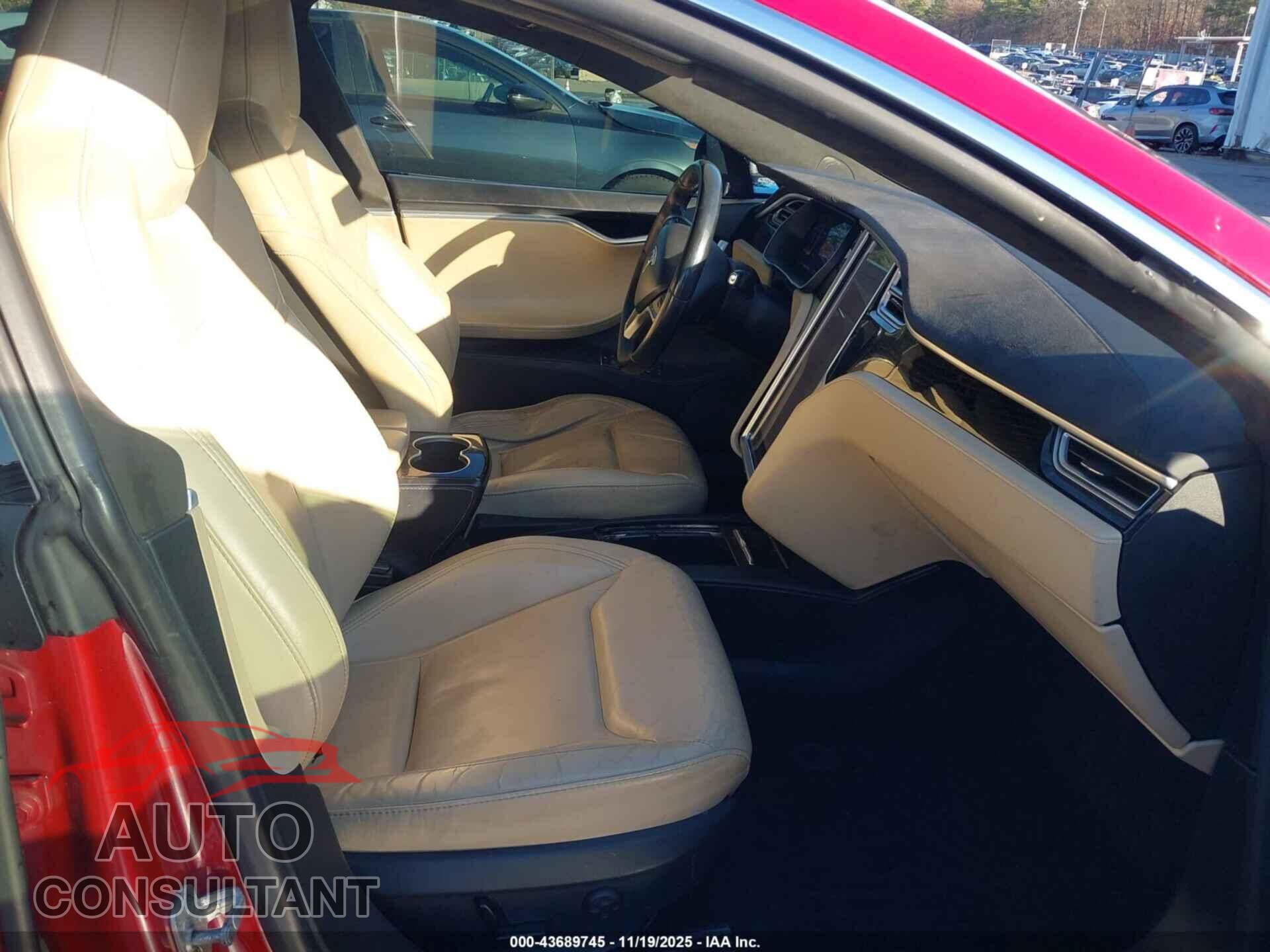 TESLA MODEL S 2016 - 5YJSA1E11GF160364