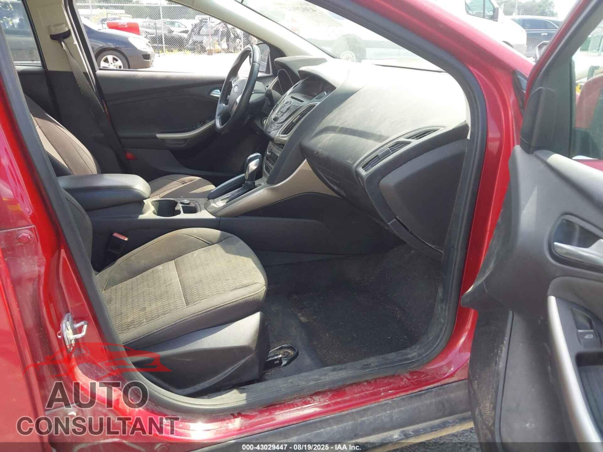FORD FOCUS 2012 - 1FAHP3M2XCL309642
