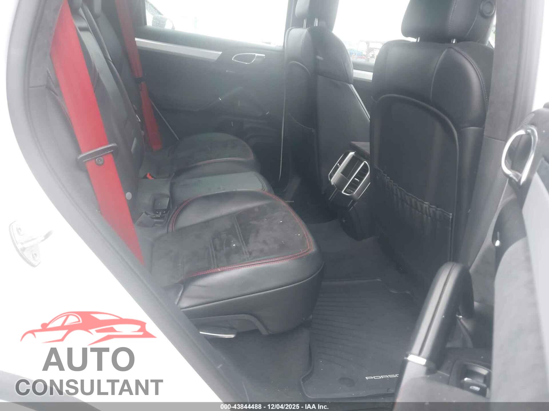 PORSCHE CAYENNE 2016 - WP1AD2A27GLA72017
