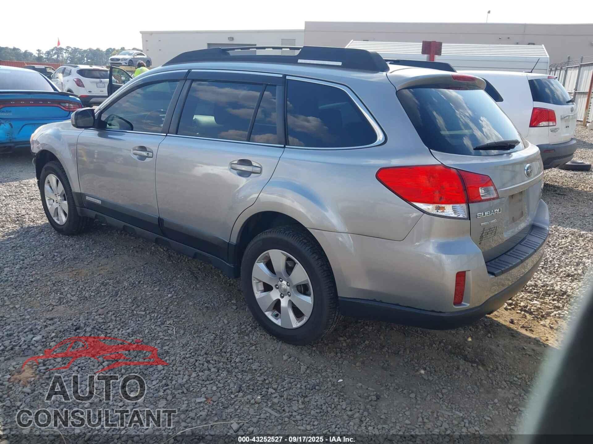 SUBARU OUTBACK 2011 - 4S4BRCBC2B3337015