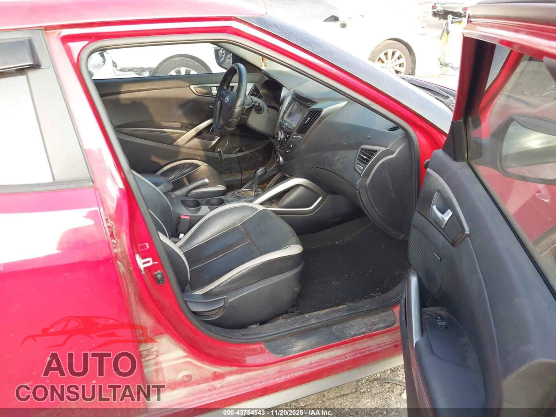HYUNDAI VELOSTER 2013 - KMHTC6AE4DU132741