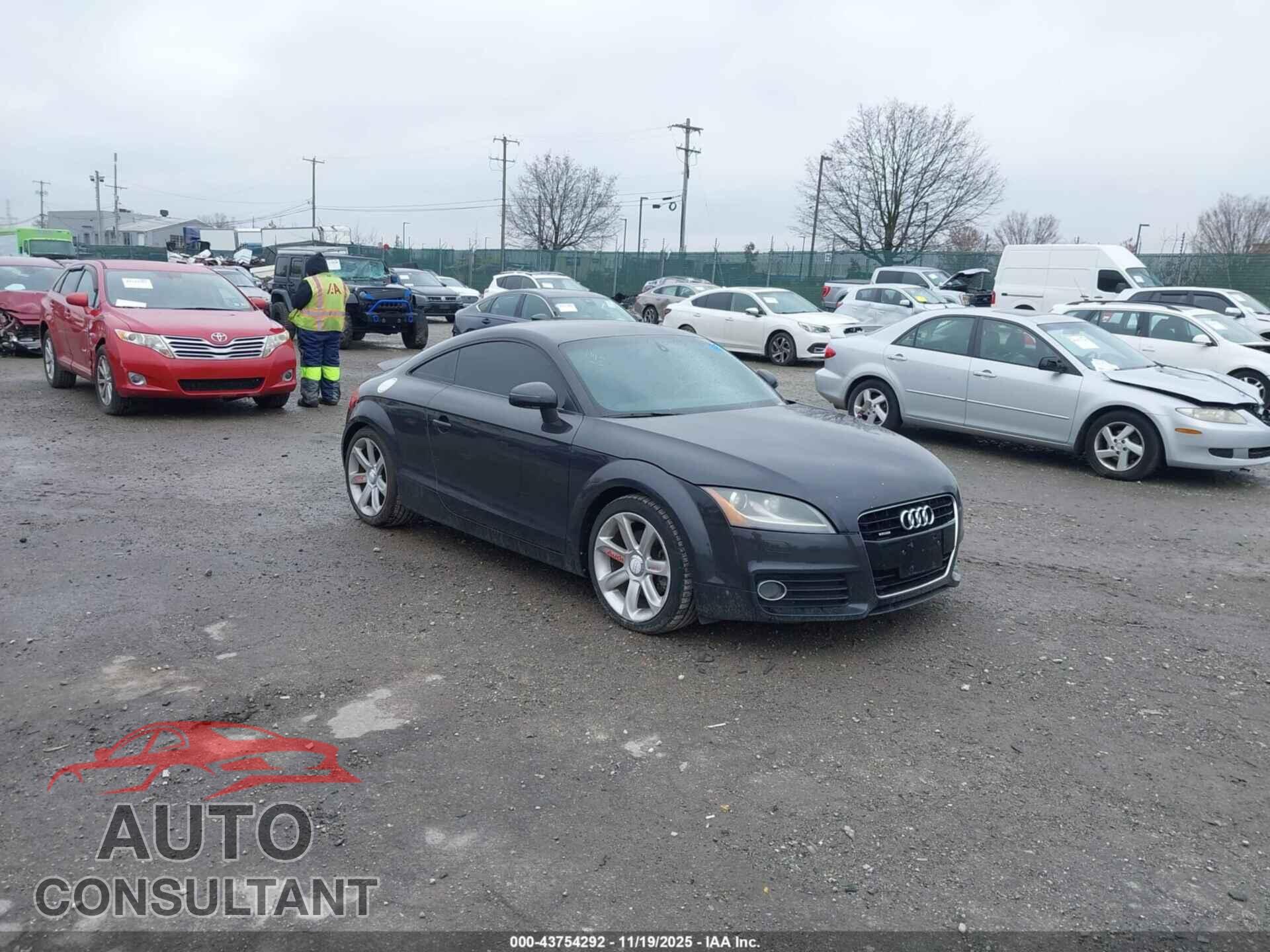 AUDI TT 2011 - TRUKFAFK8B1016293