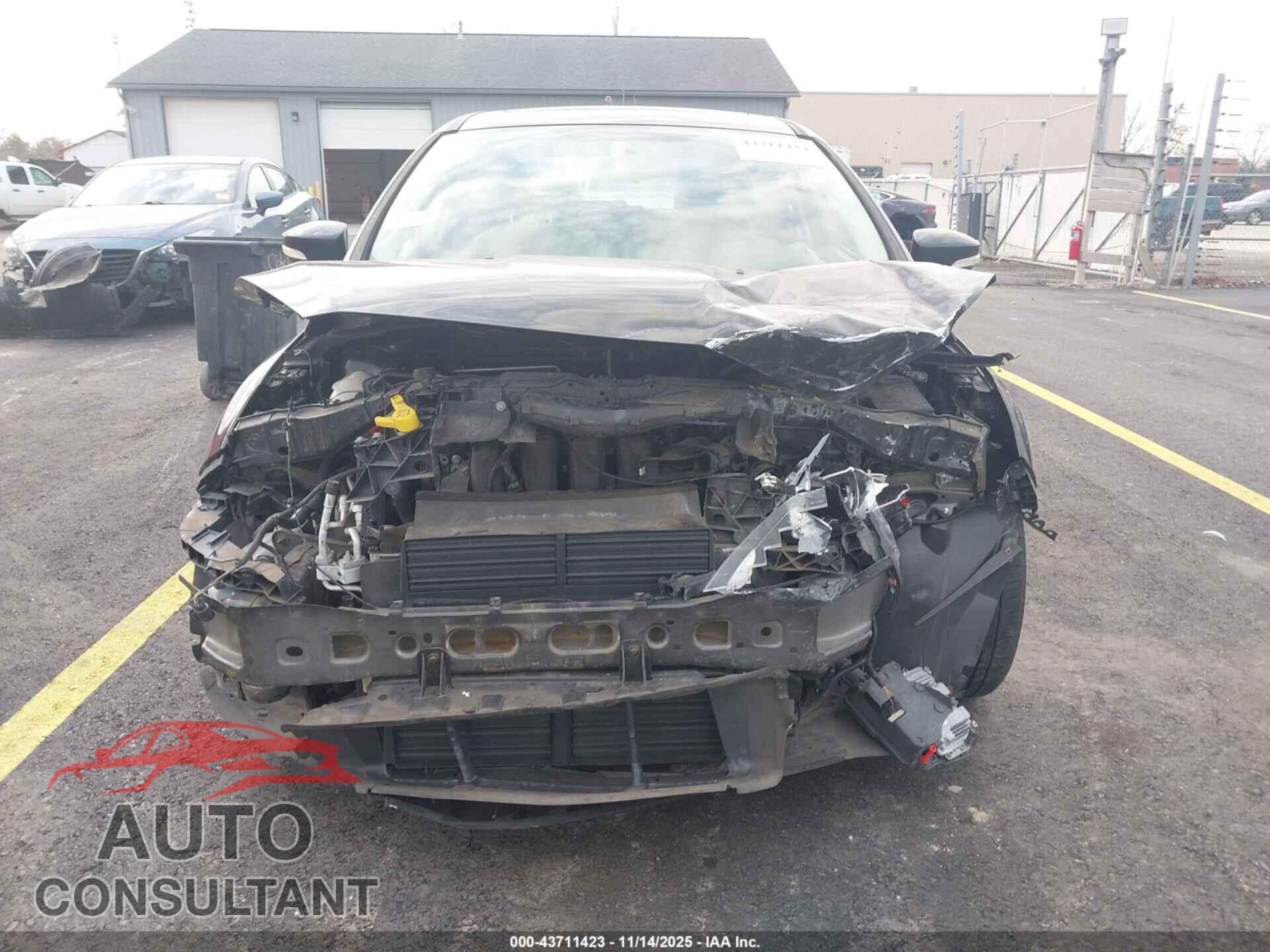 FORD FOCUS 2015 - 1FADP3K2XFL379082