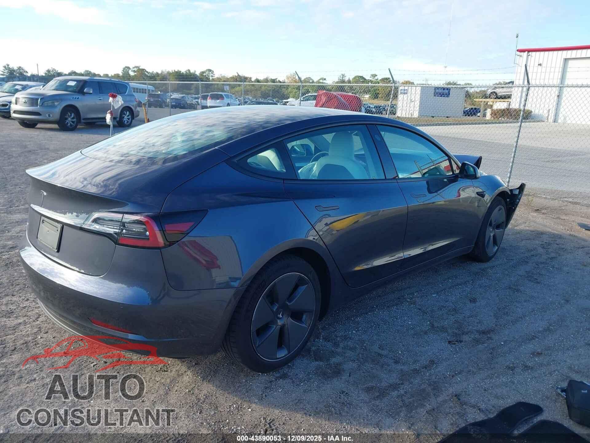 TESLA MODEL 3 2021 - 5YJ3E1EA3MF085932