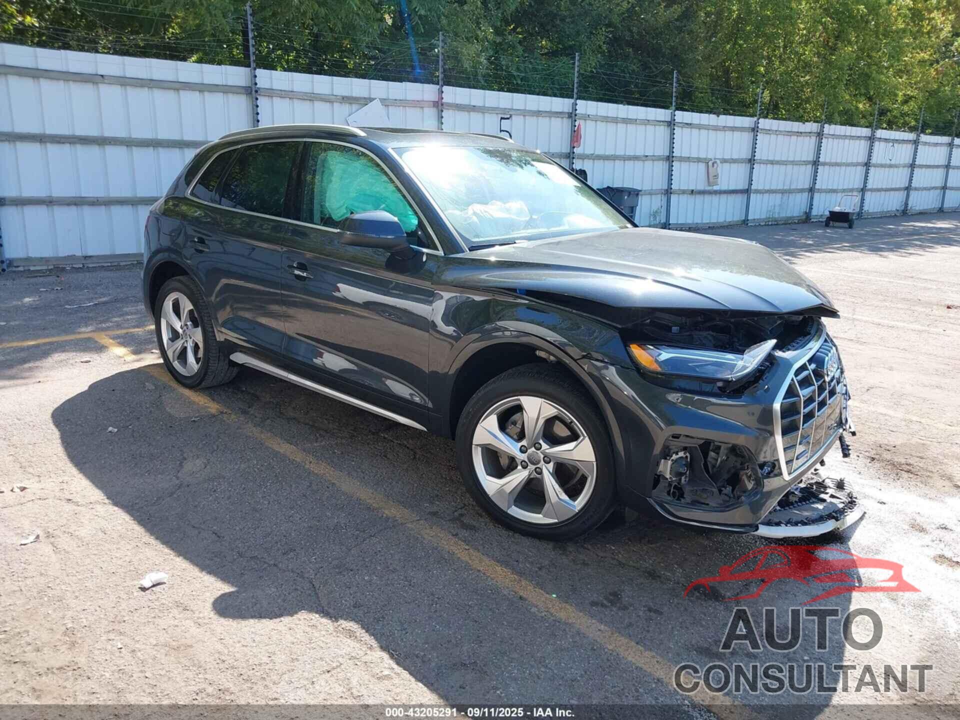 AUDI Q5 2021 - WA1BAAFY7M2001806