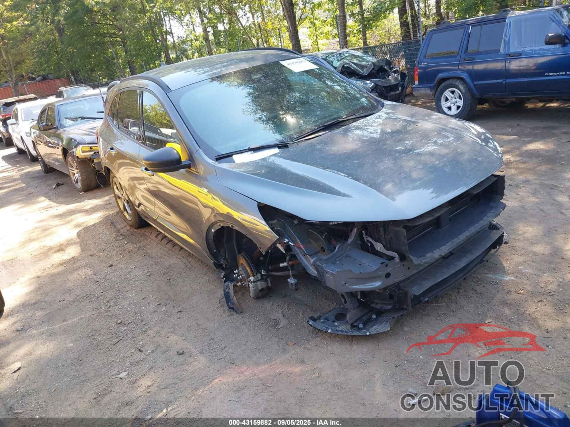 FORD ESCAPE 2023 - 1FMCU0MN0PUA42173