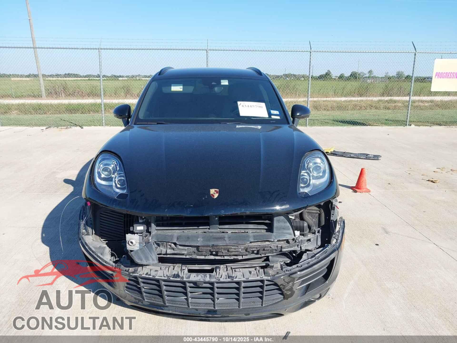 PORSCHE MACAN 2017 - WP1AA2A52HLB81425