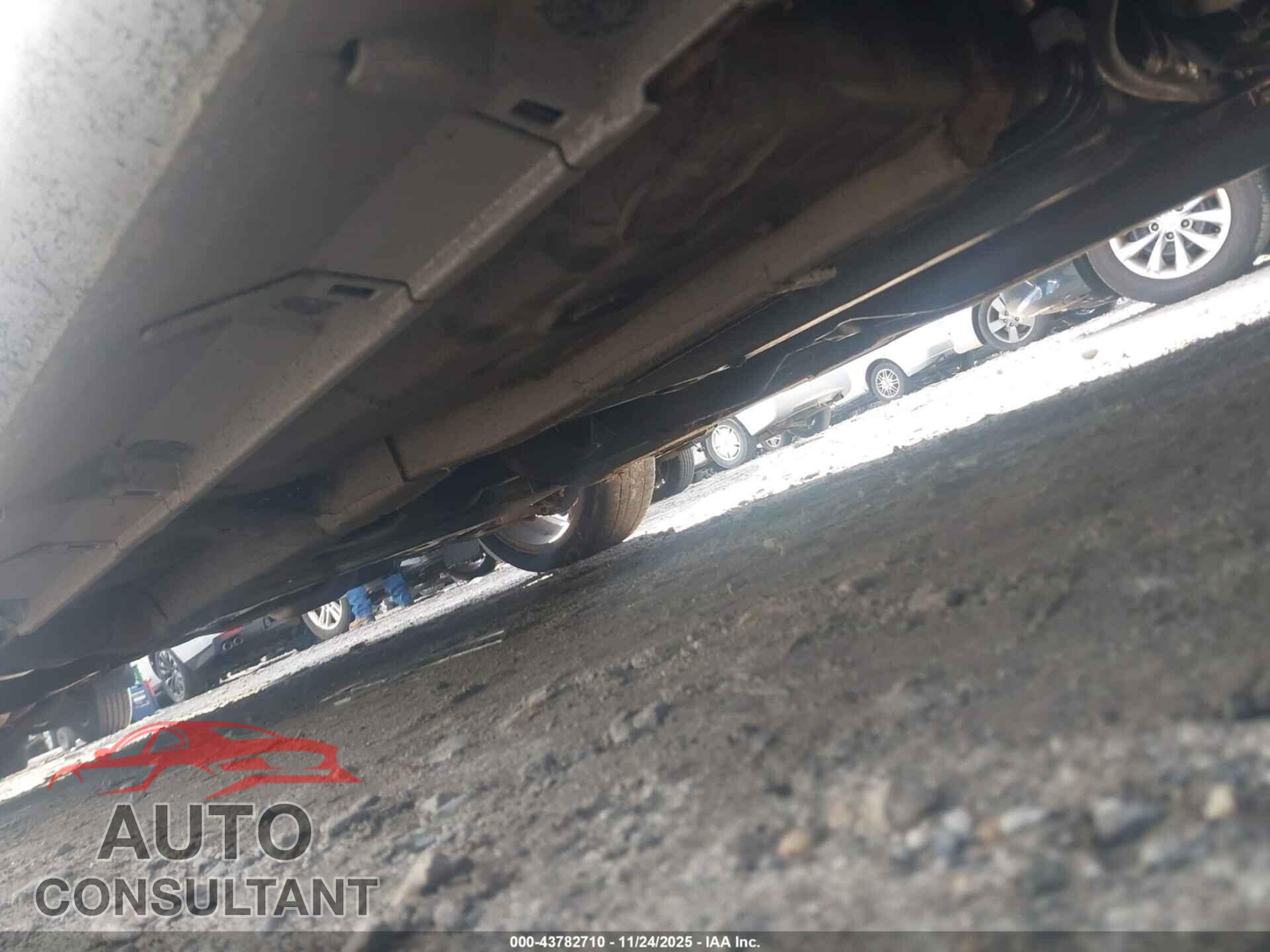 TOYOTA MATRIX 2010 - 2T1KE4EEXAC036355