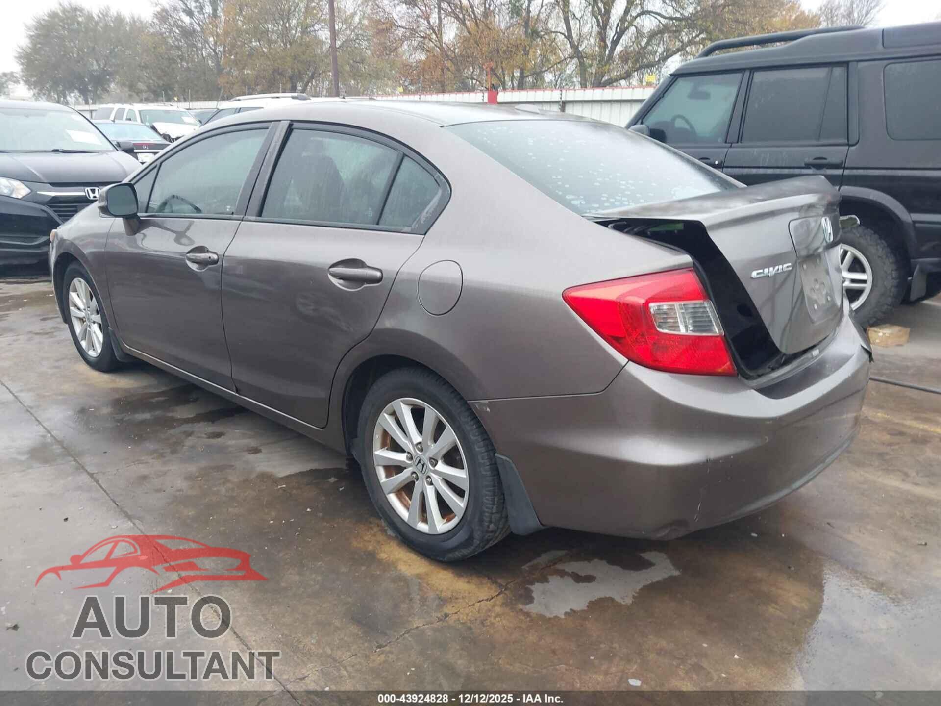 HONDA CIVIC 2012 - 2HGFB2F96CH526978