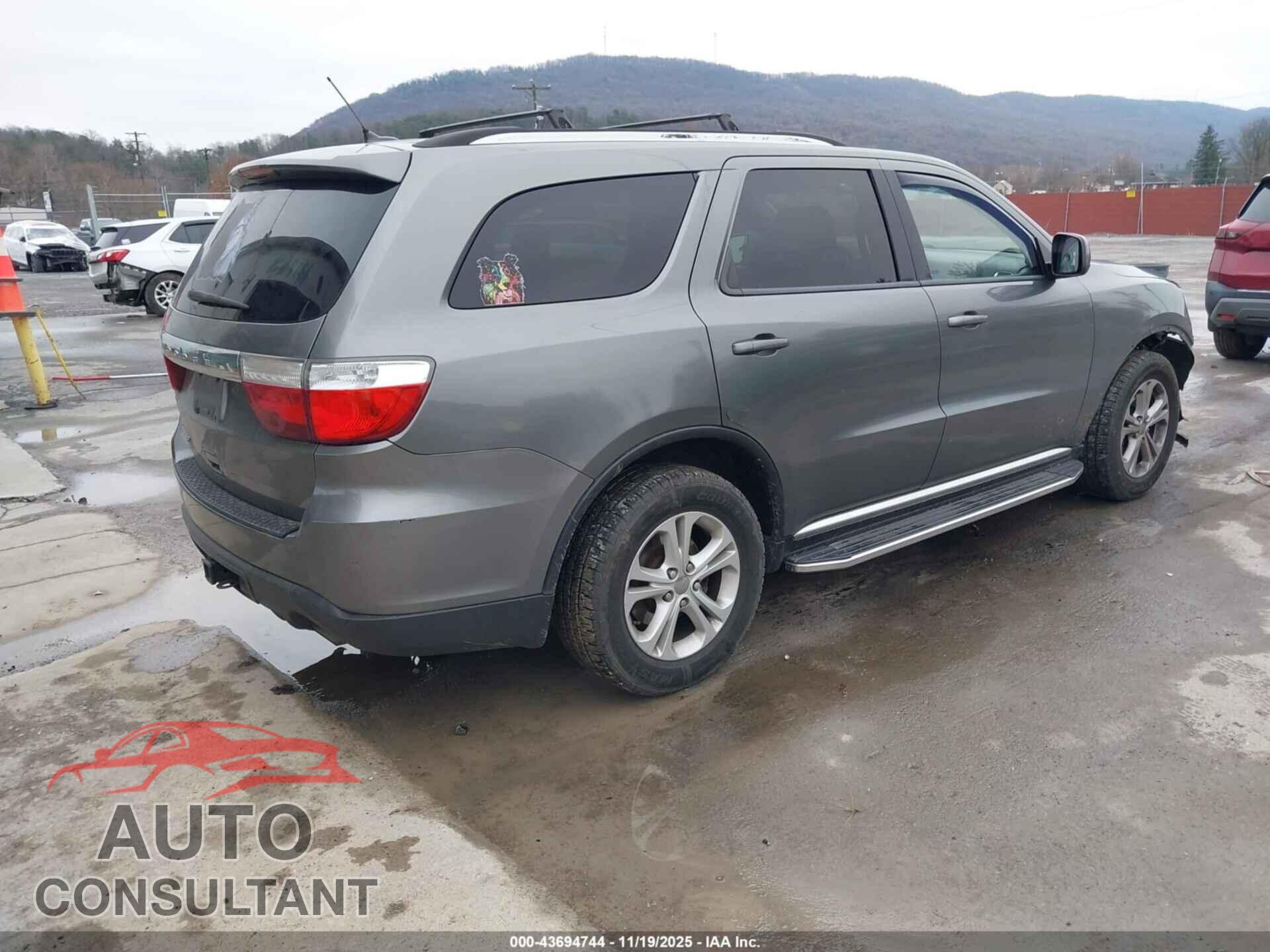 DODGE DURANGO 2011 - 1D4RE2GG4BC674745
