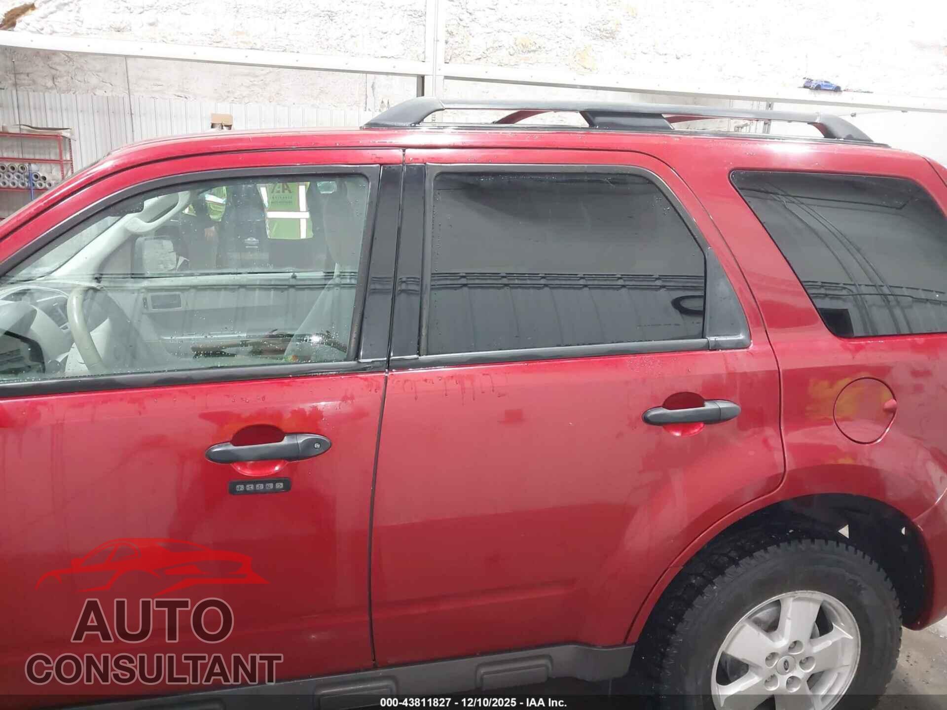 FORD ESCAPE 2012 - 1FMCU9D77CKB68283