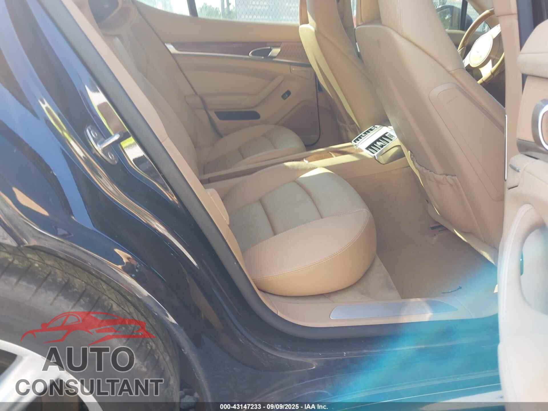 PORSCHE PANAMERA 2011 - WP0AA2A78BL012827