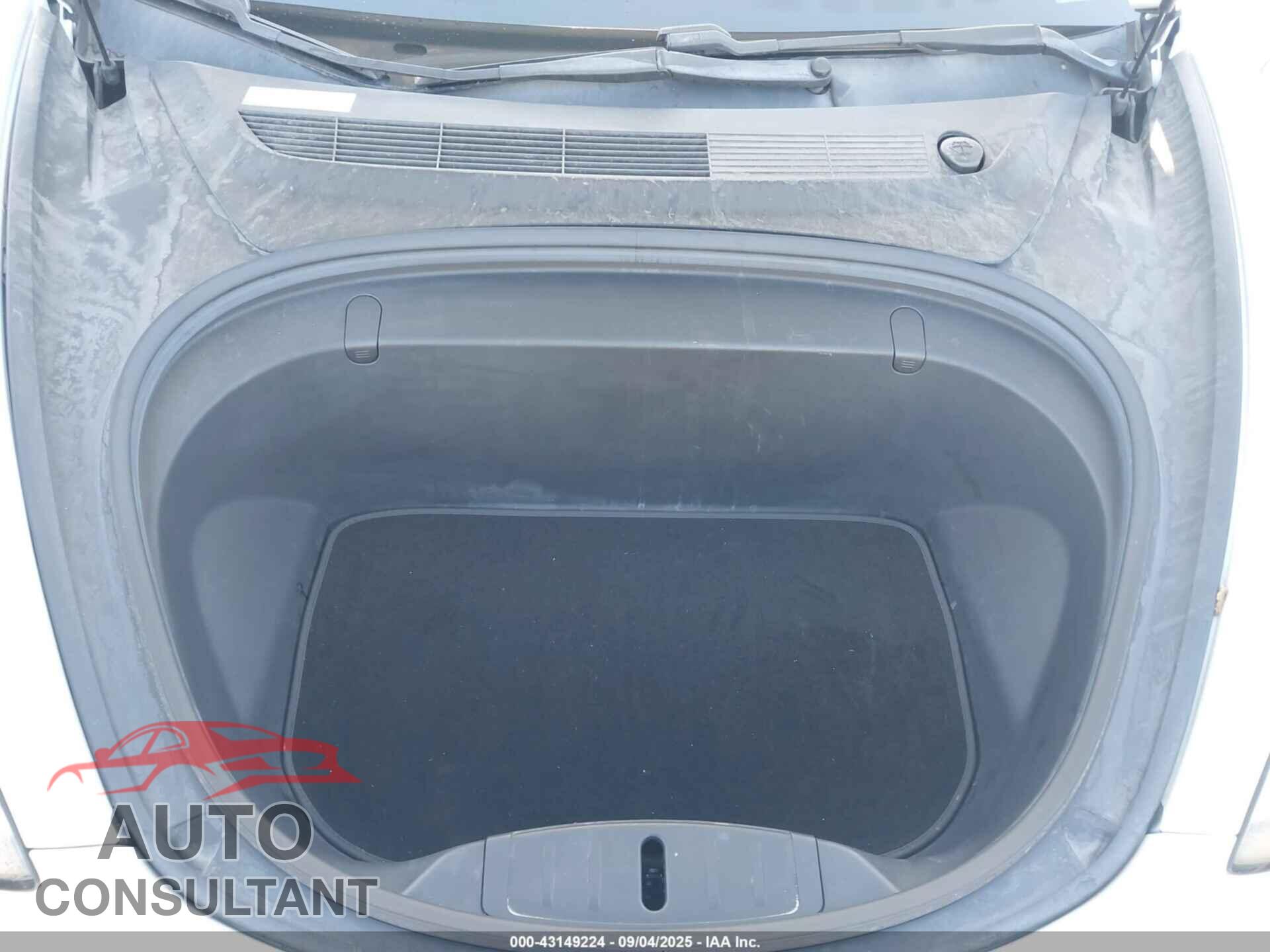 TESLA MODEL 3 2018 - 5YJ3E1EA0JF059090