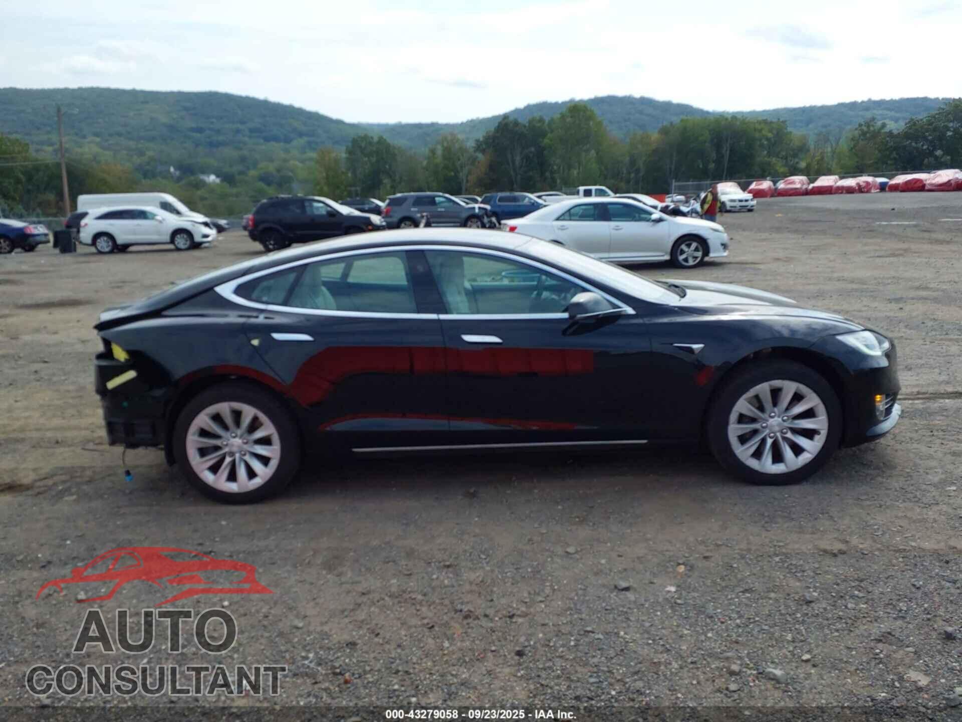 TESLA MODEL S 2018 - 5YJSA1E27JF282954