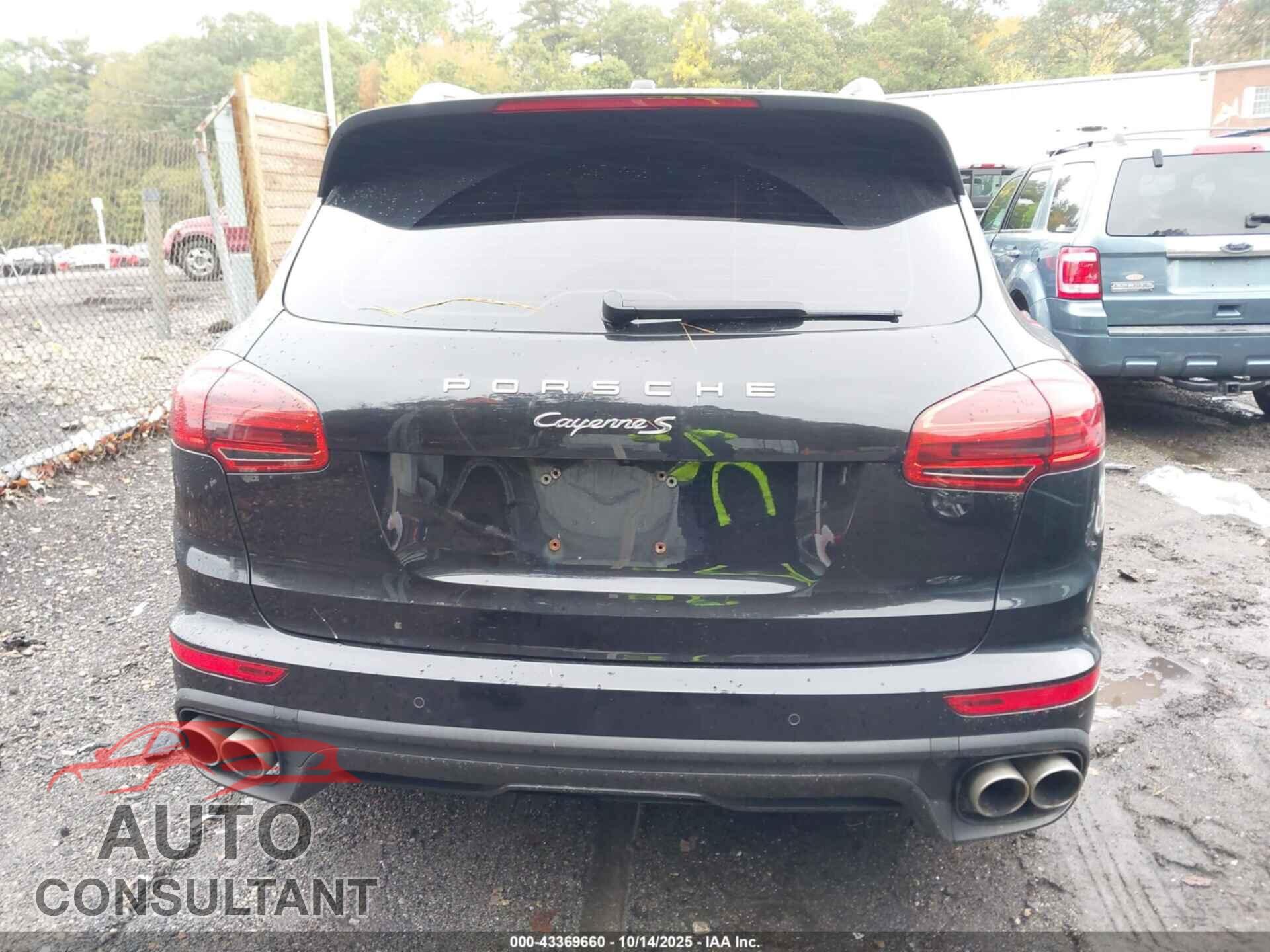 PORSCHE CAYENNE 2015 - WP1AB2A20FLA61221