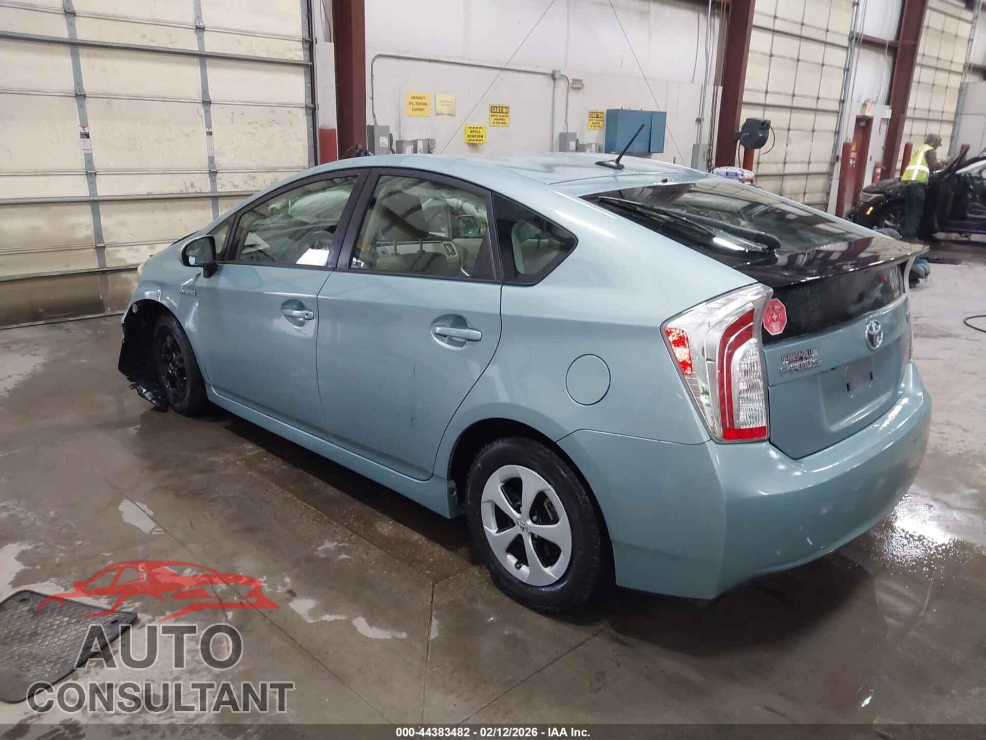 TOYOTA PRIUS 2015 - JTDKN3DU2F1907084