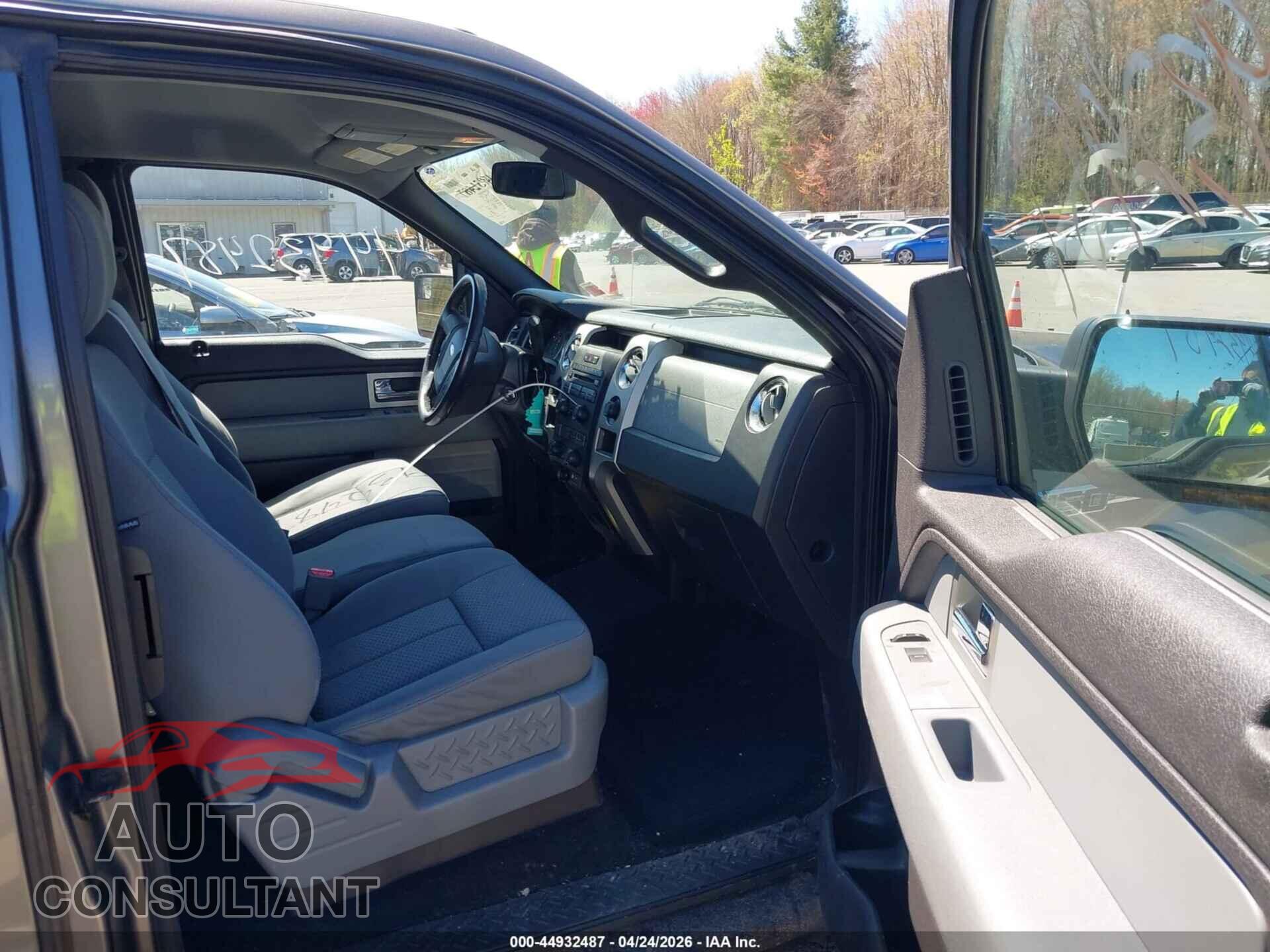 FORD F-150 2011 - 1FTFX1EF2BFD35608