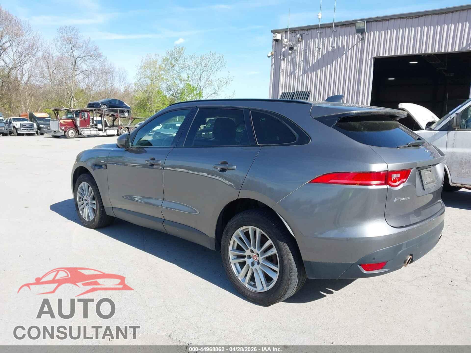 JAGUAR F-PACE 2017 - SADCK2BV8HA097275