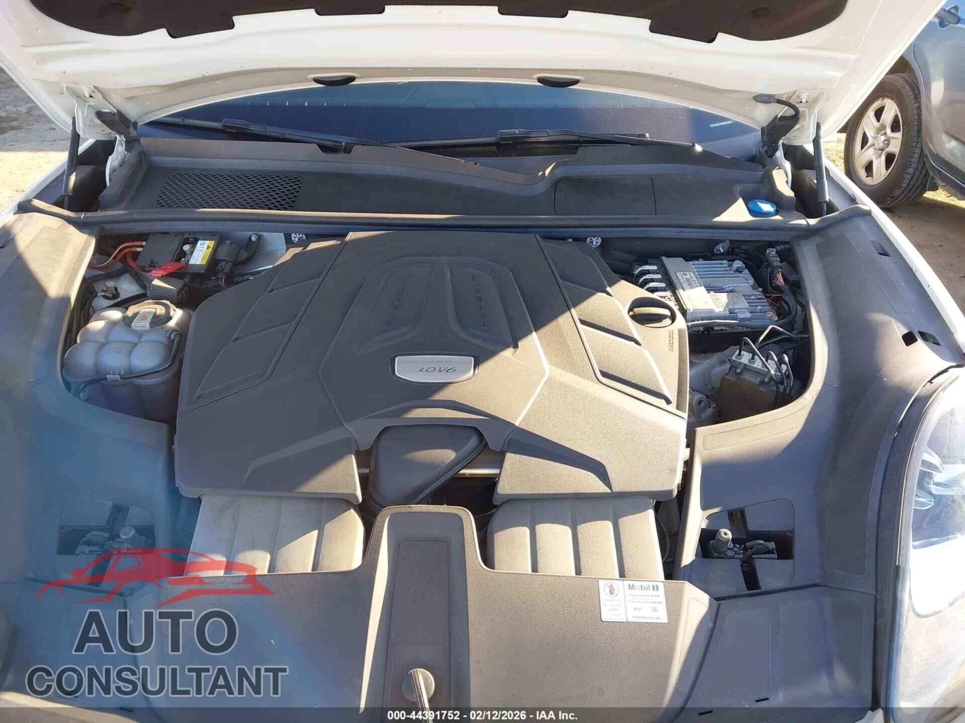 PORSCHE CAYENNE COUPE 2021 - WP1BA2AY6MDA40800