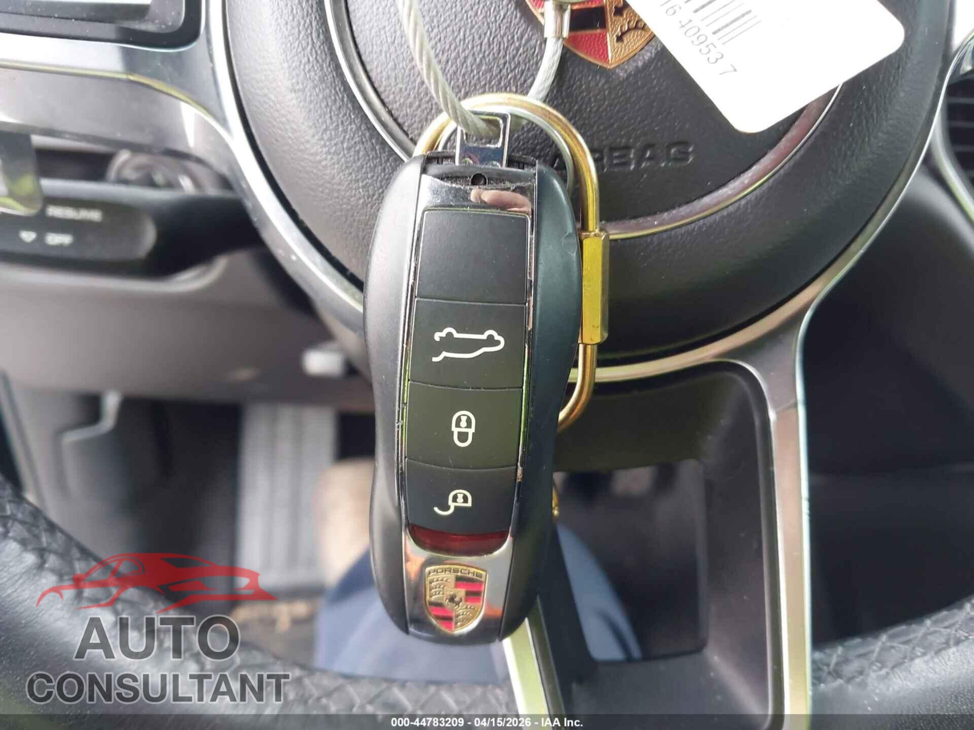 PORSCHE MACAN 2018 - WP1AA2A57JLB11215