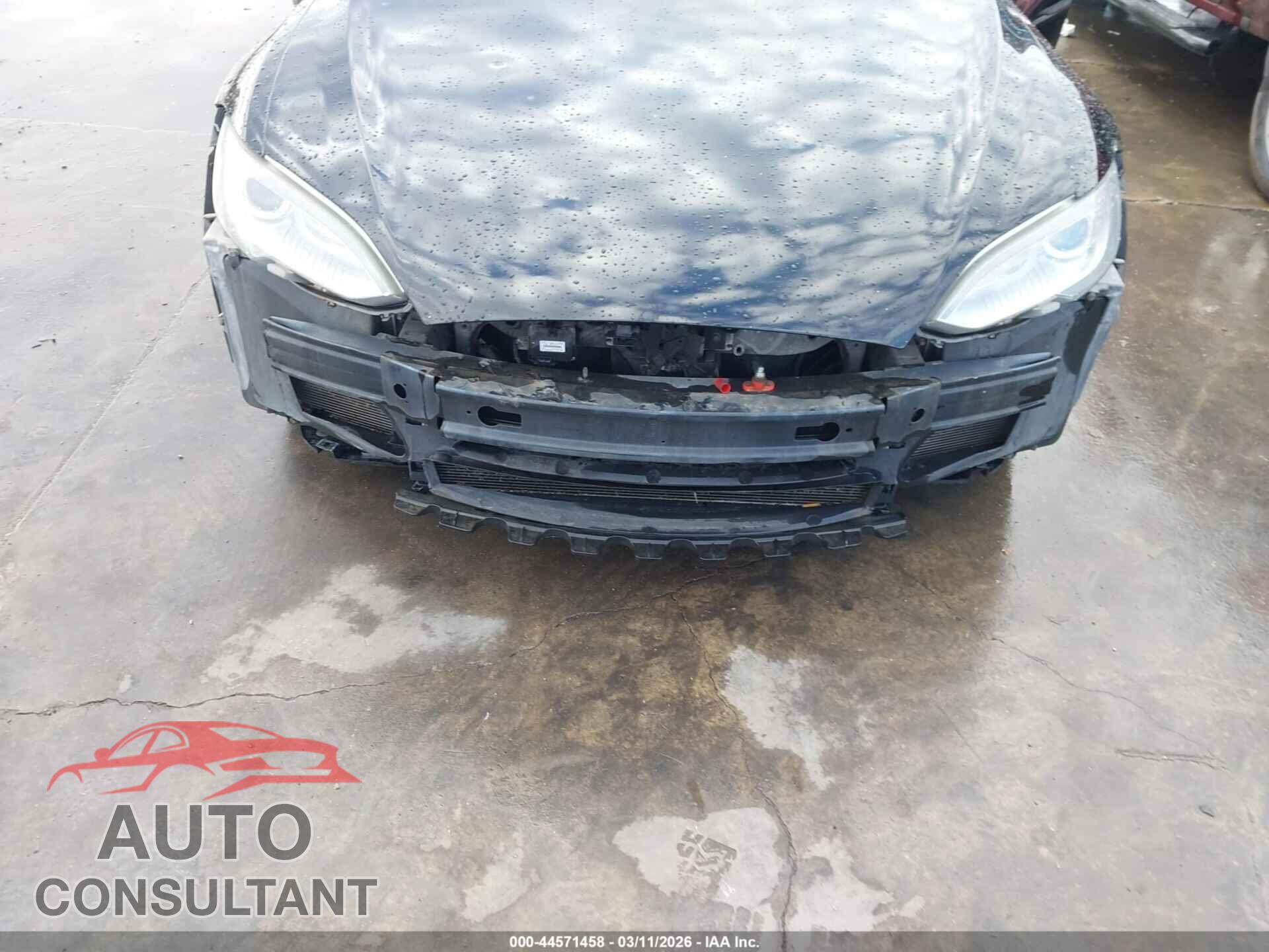 TESLA MODEL S 2013 - 5YJSA1DP9DFP14896