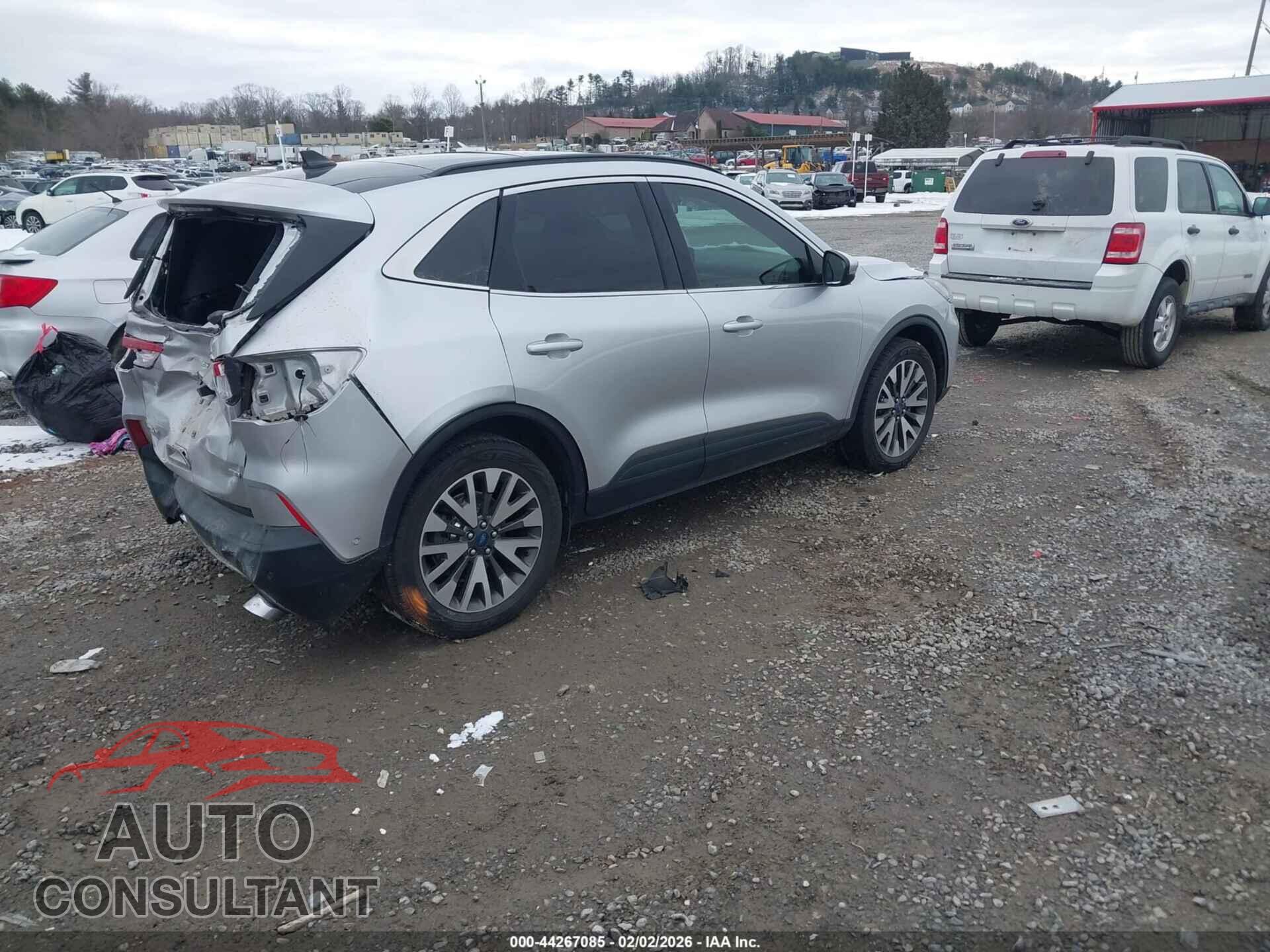 FORD ESCAPE 2020 - 1FMCU9J95LUA22331