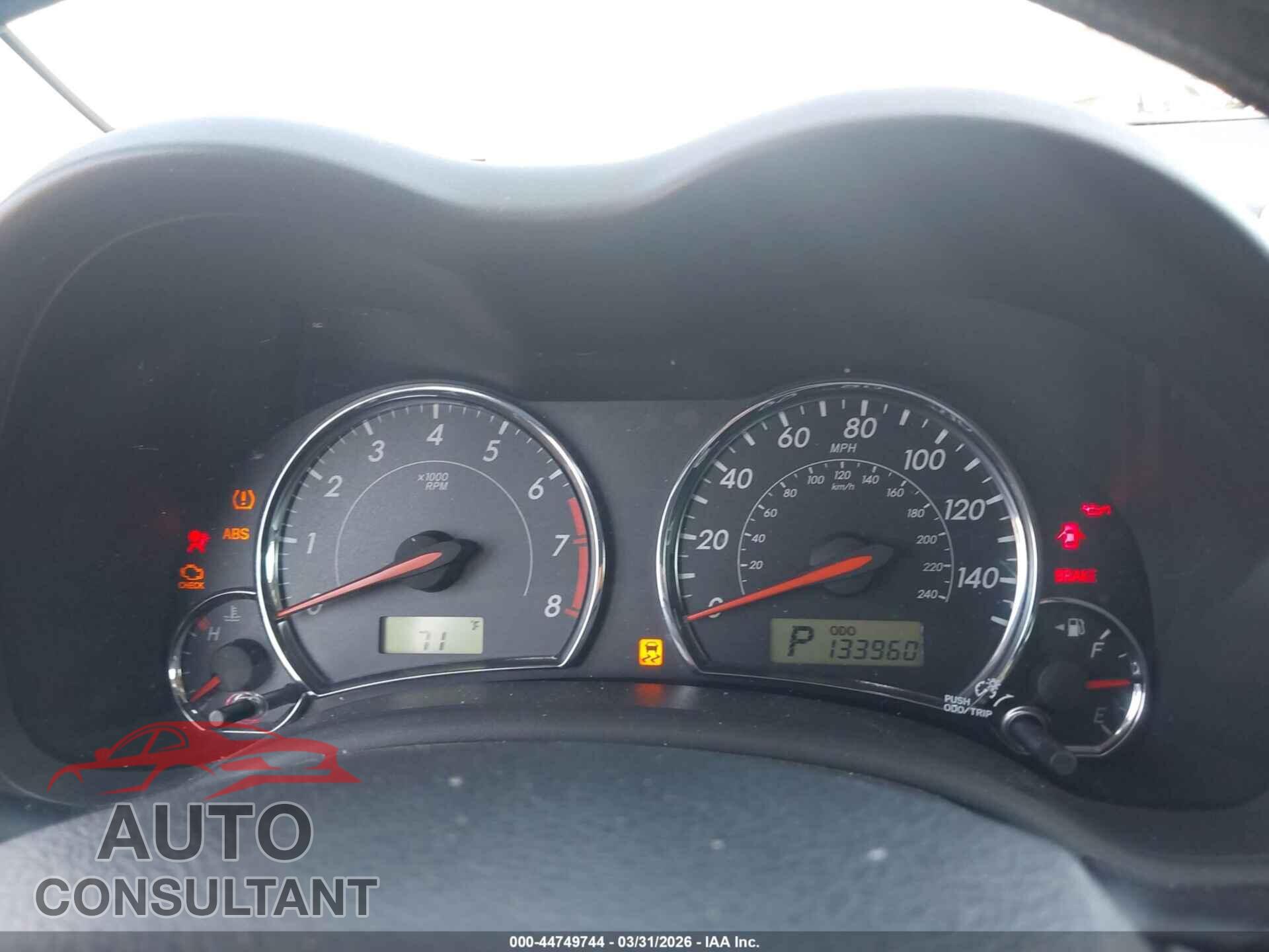 TOYOTA COROLLA 2011 - 2T1BU4EE2BC567926