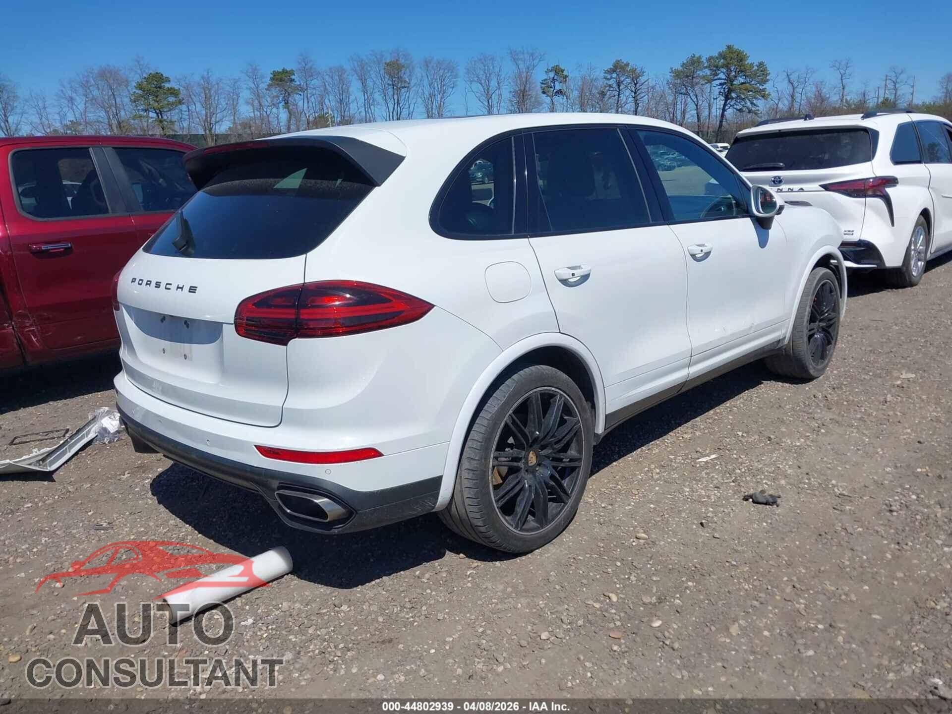 PORSCHE CAYENNE 2016 - WP1AA2A22GLA08976