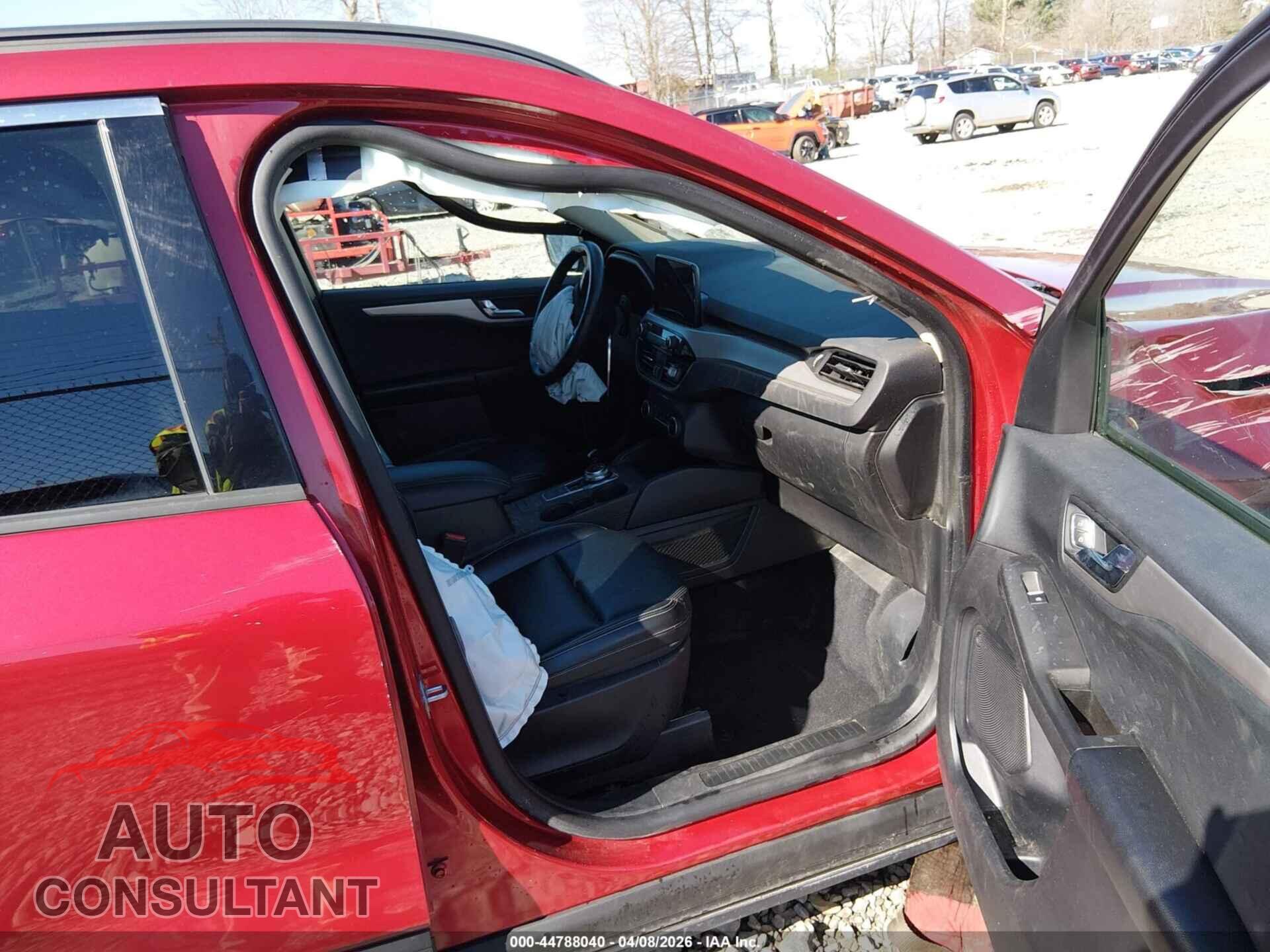 FORD ESCAPE 2020 - 1FMCU9H62LUA08933