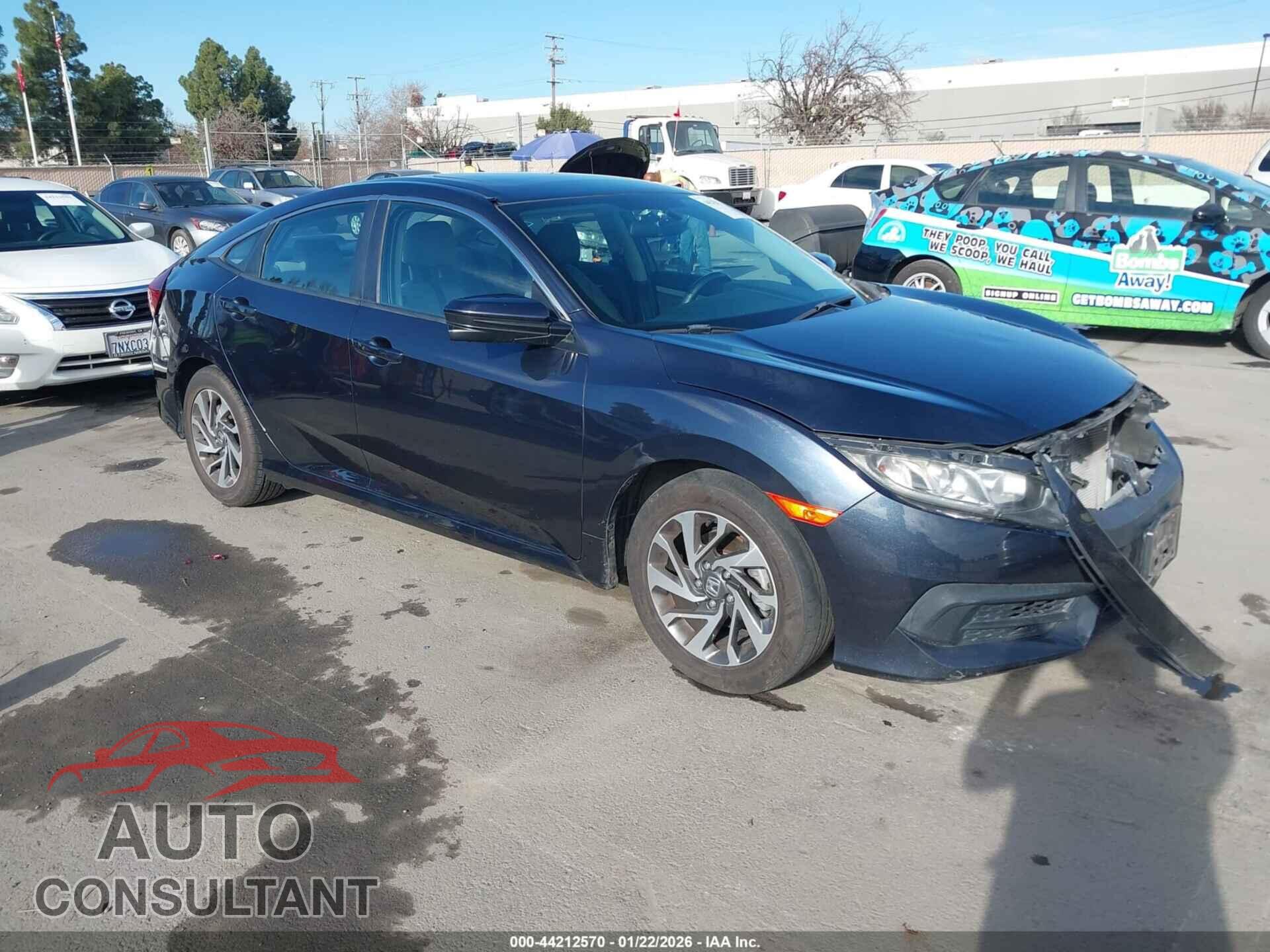 HONDA CIVIC 2017 - 2HGFC2F72HH537995