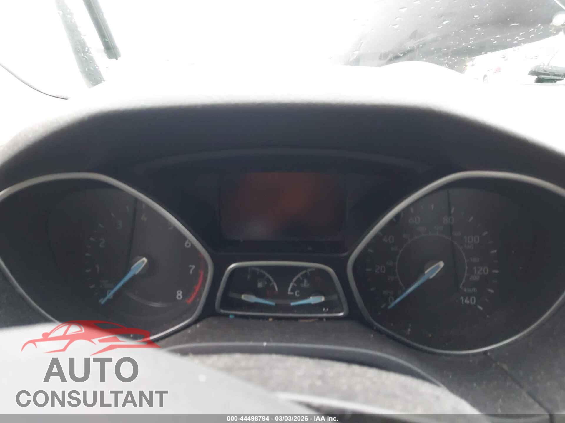 FORD FOCUS 2015 - 1FADP3F23FL238932