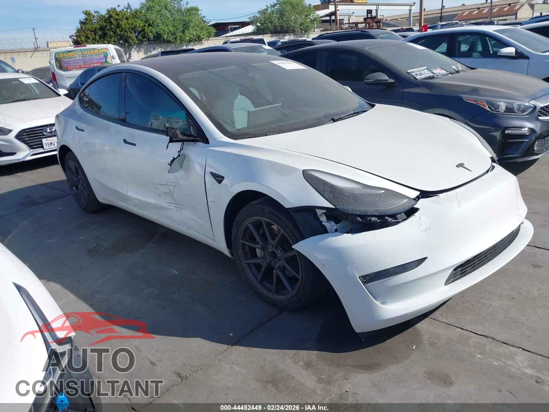 TESLA MODEL 3 2023 - 5YJ3E1EA0PF490084