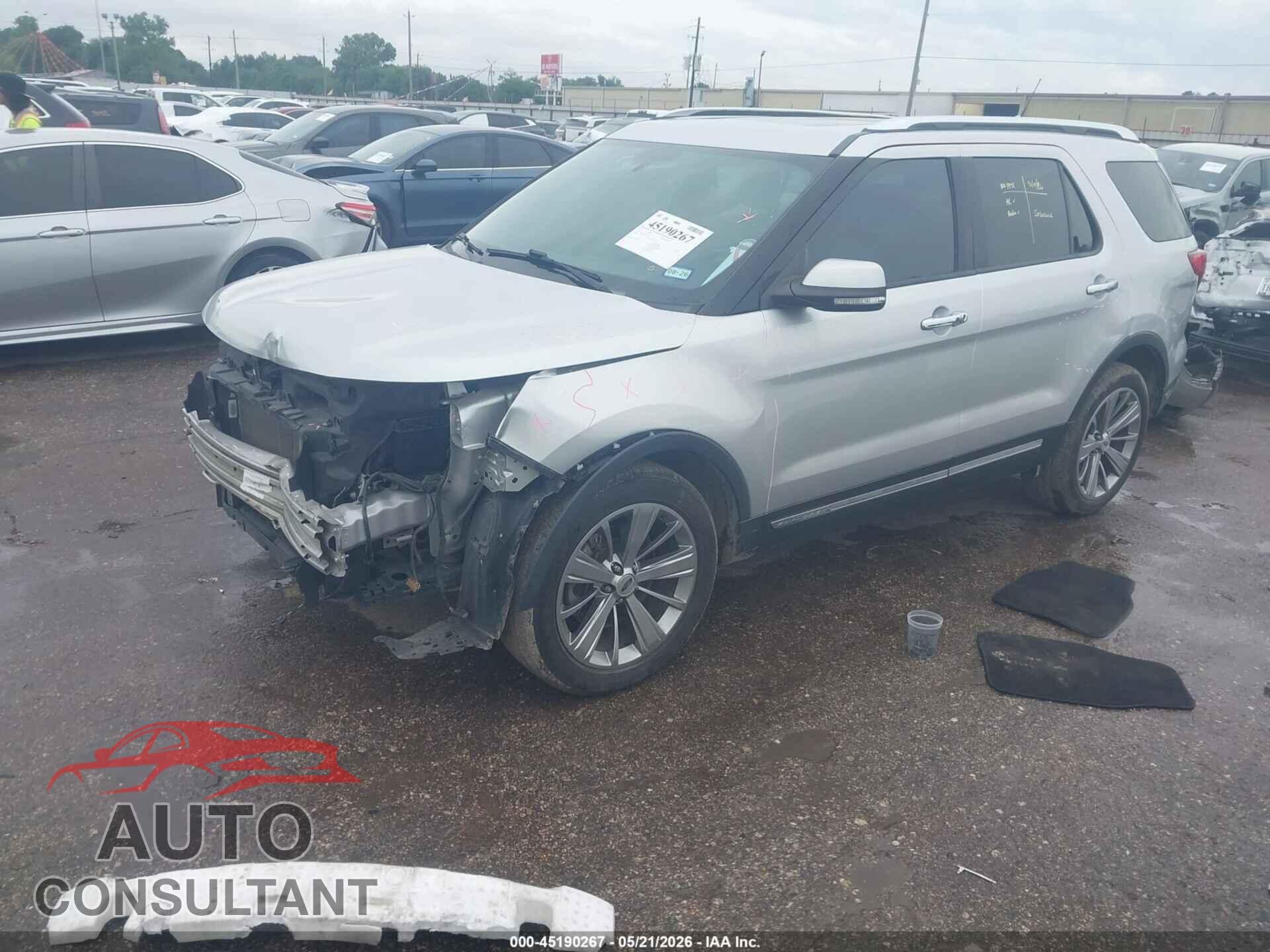 FORD EXPLORER 2018 - 1FM5K7F81JGB33036