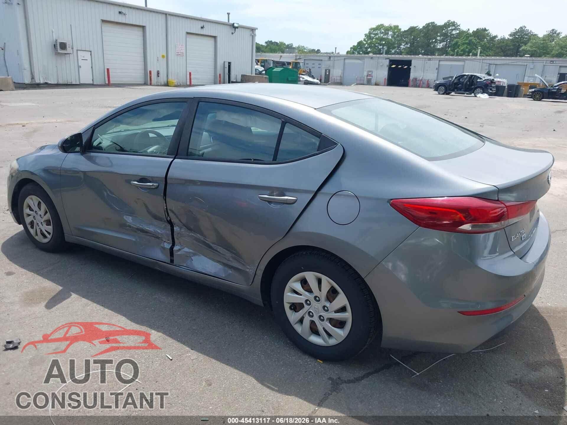 HYUNDAI ELANTRA 2018 - 5NPD74LF8JH257383