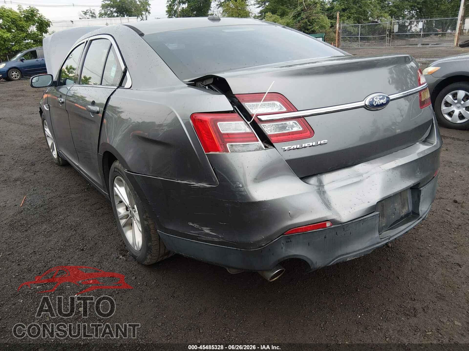 FORD TAURUS 2014 - 1FAHP2E82EG136000