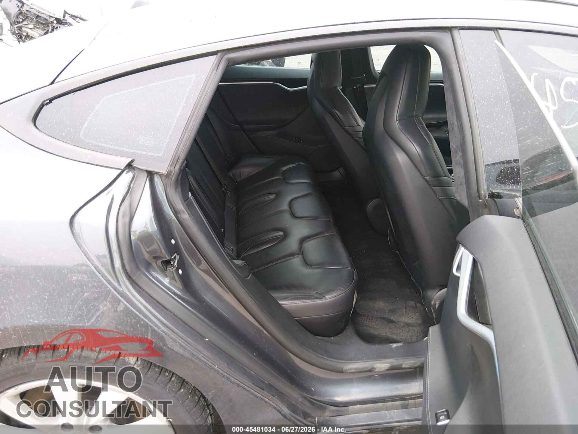 TESLA MODEL S 2015 - 5YJSA1S29FF093993