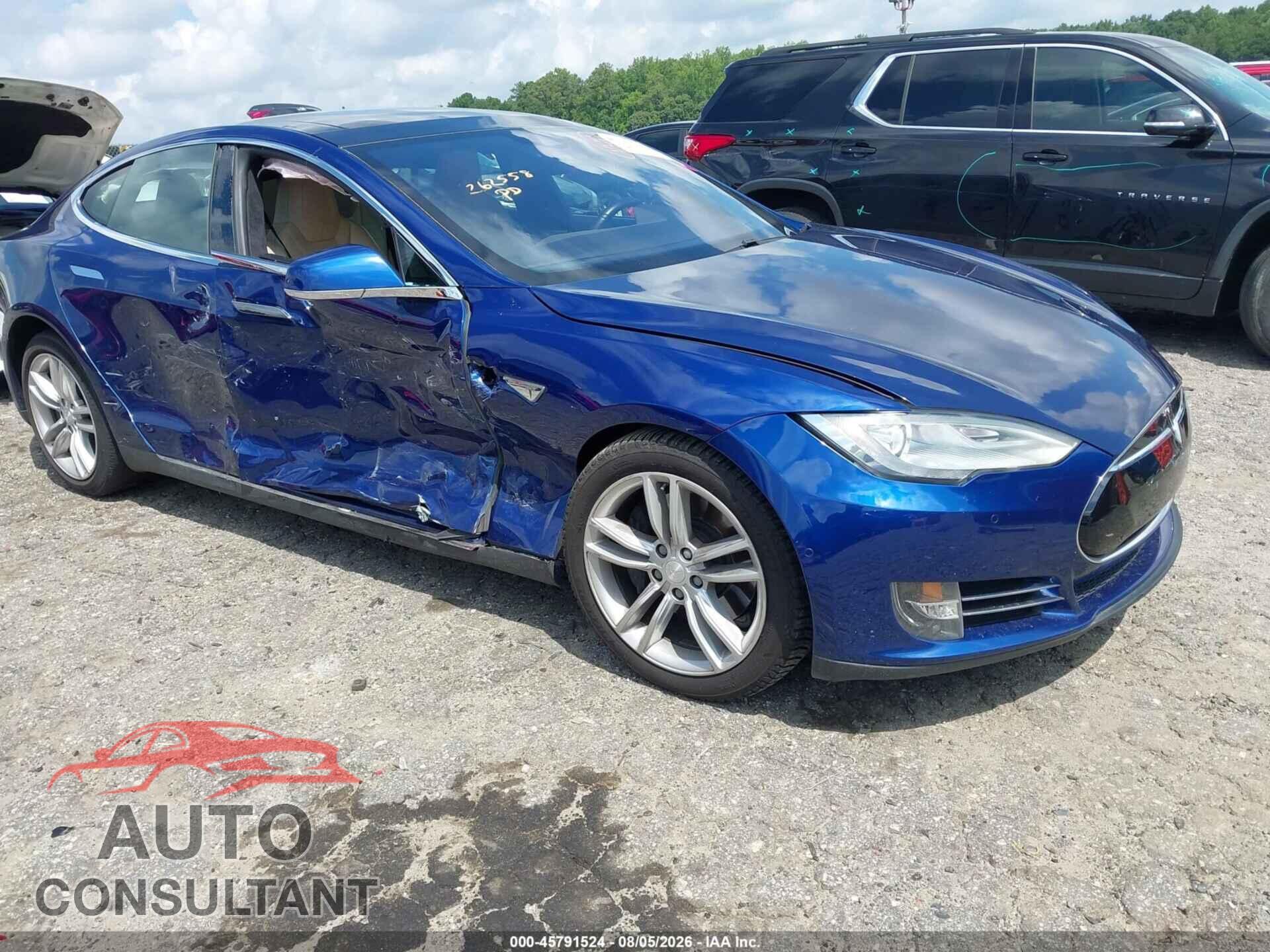 TESLA MODEL S 2016 - 5YJSA1E20GF121936